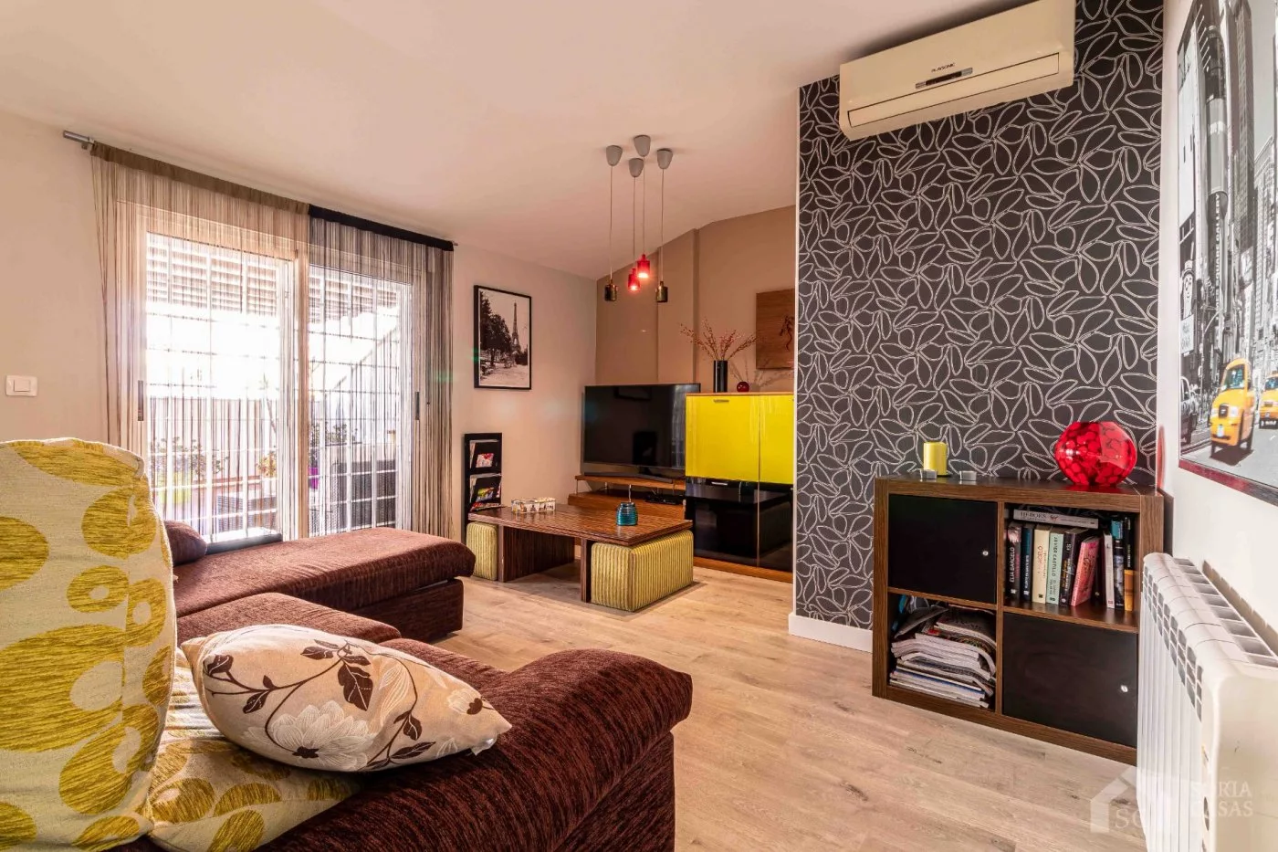 Fantástico ático con terraza en el centro de Elda. — Foto 4 de 23