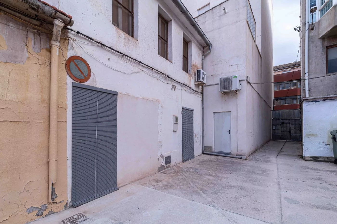 Casa de dos plantas. — Foto 4 de 20