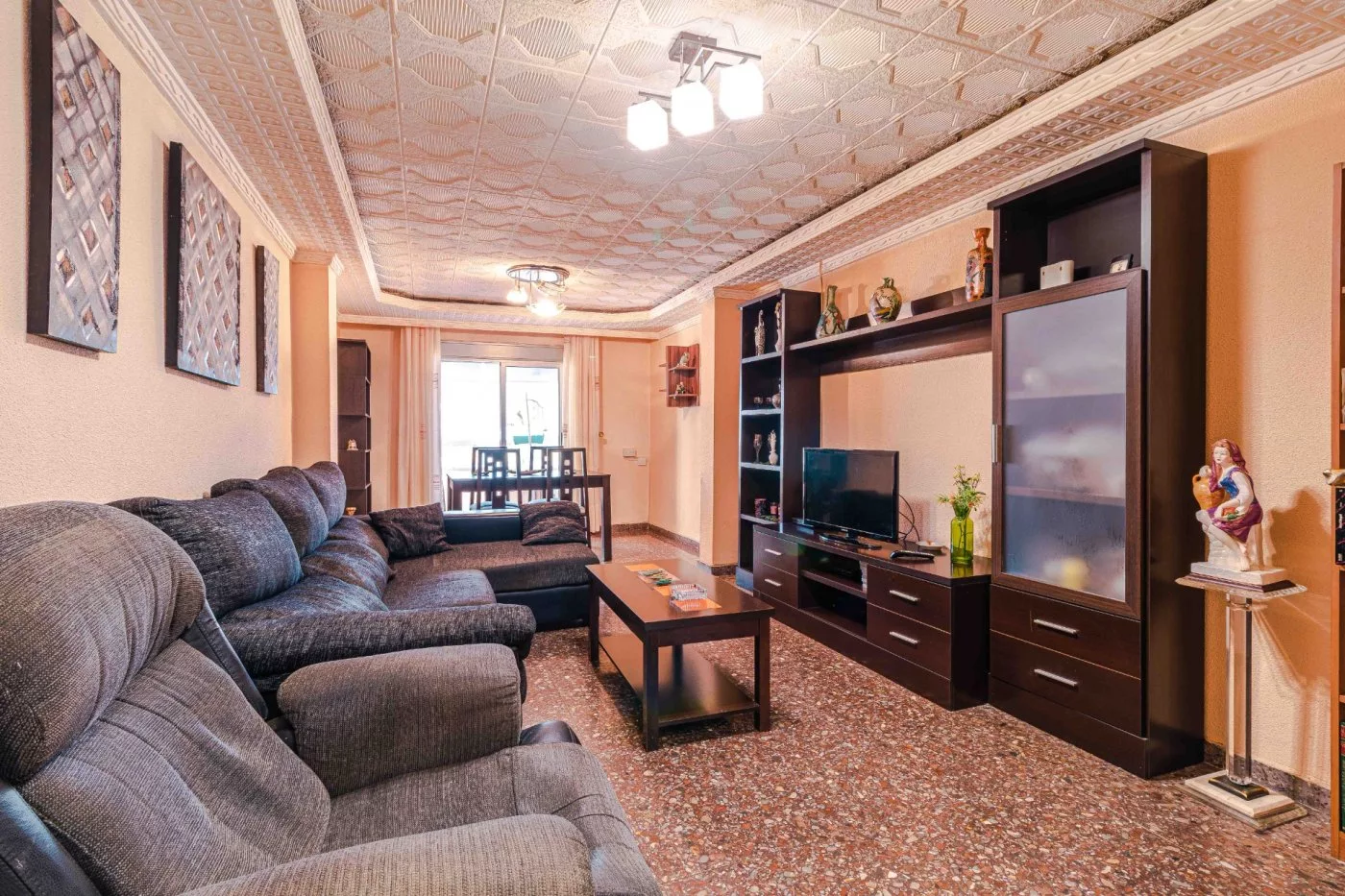 Piso tercero con ascensor. — Foto 4 de 19