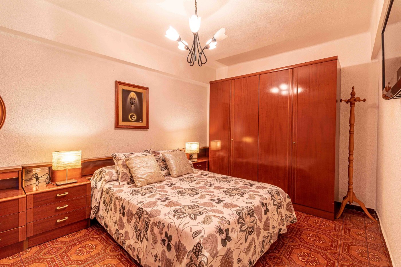 Apartment · 3 bed · 1 bath · 75 m² · Elda — Photo 2 of 13