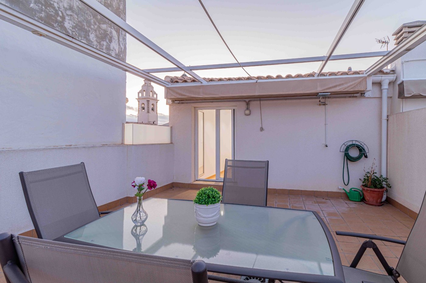 Ático con terraza, garaje y trastero! — Foto 3 de 25
