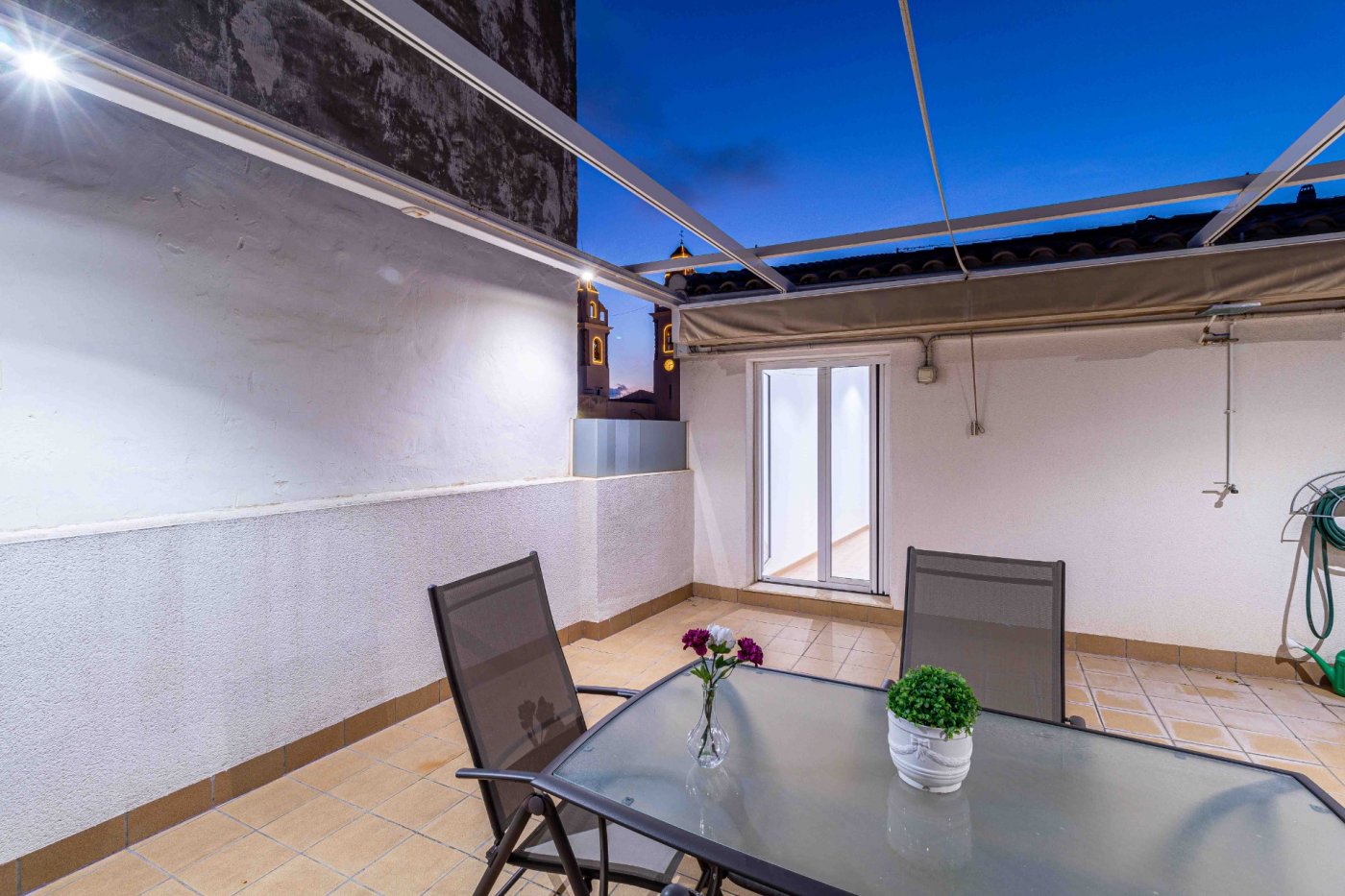 Ático con terraza, garaje y trastero! — Foto 4 de 25