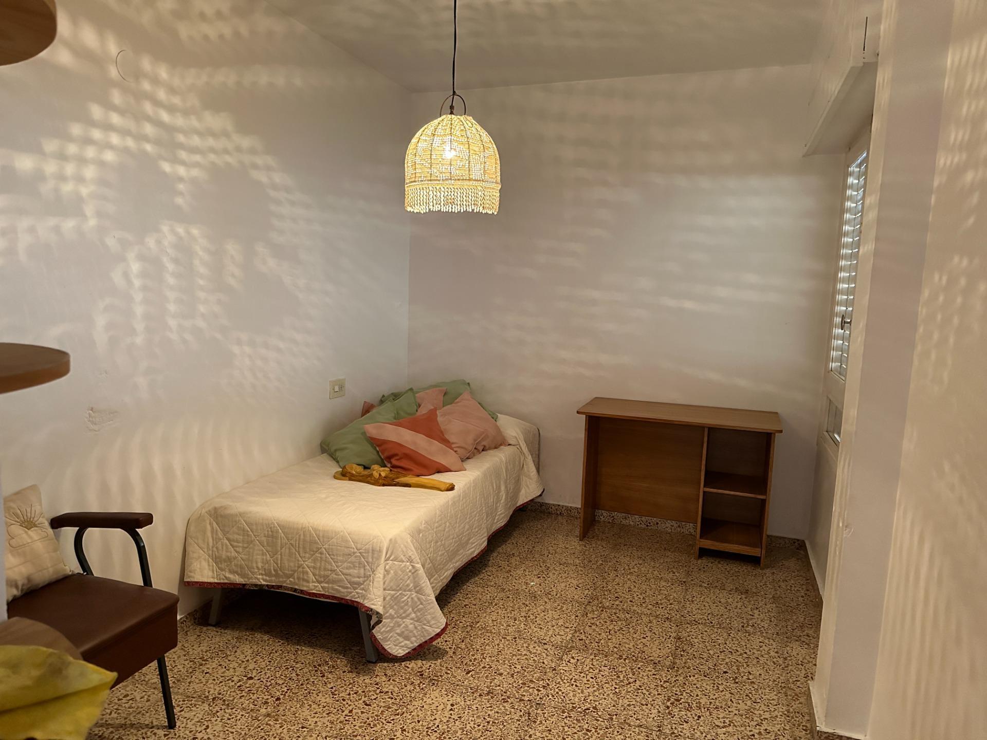 Apartment for rent in Centro, Elda — Photo 2 of 9