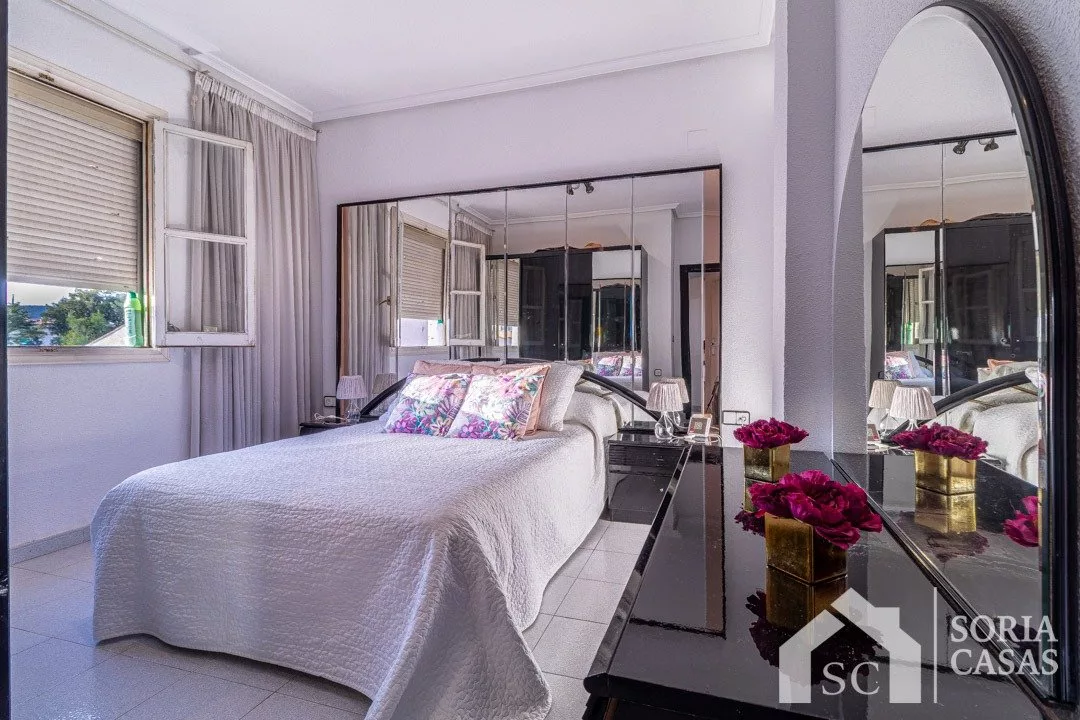 Piso junto a la avda. Alfonso XIII — Foto 3 de 10