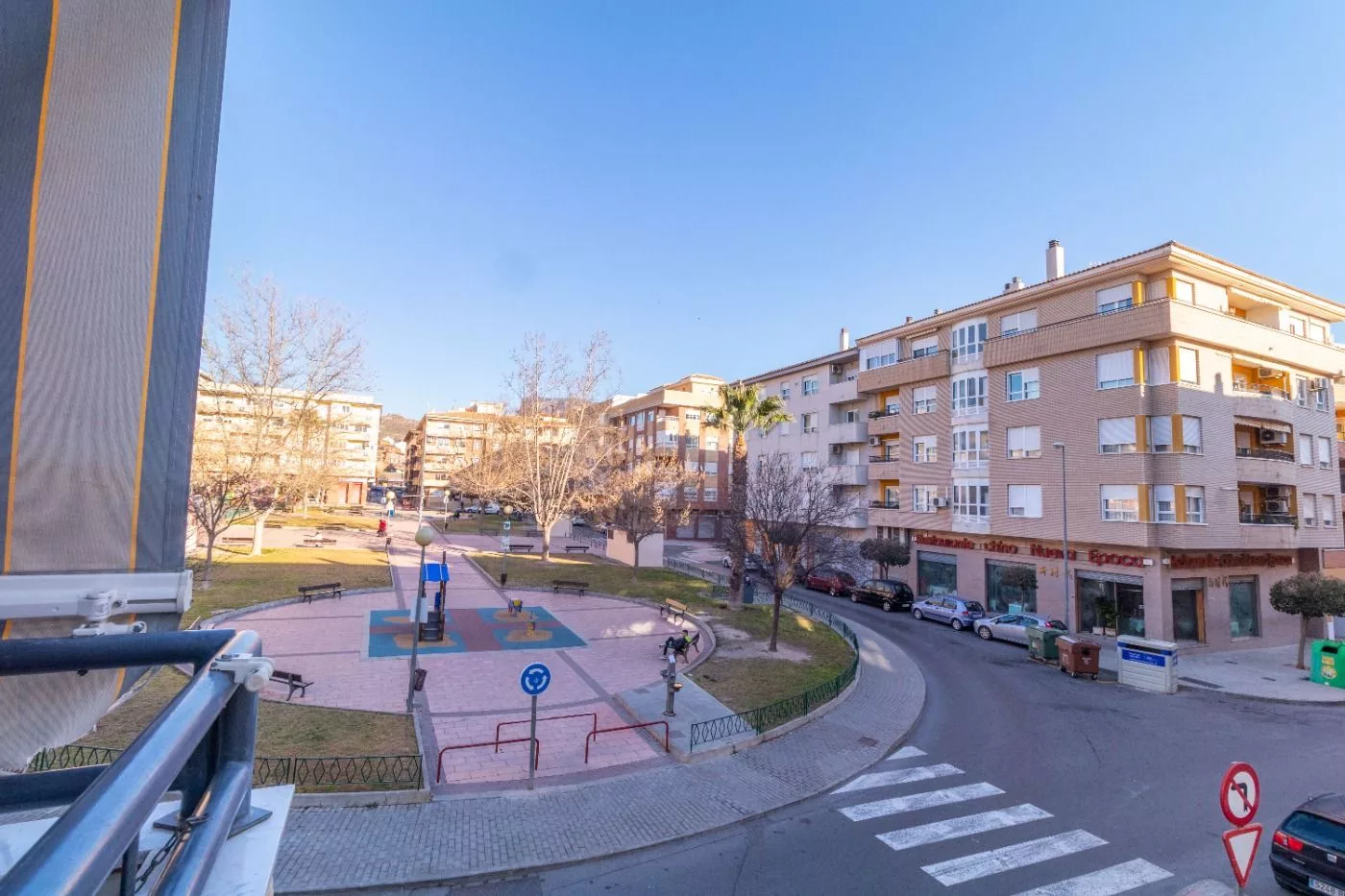 Apartment · 3 bed · 2 baths · 100 m² · Petrer