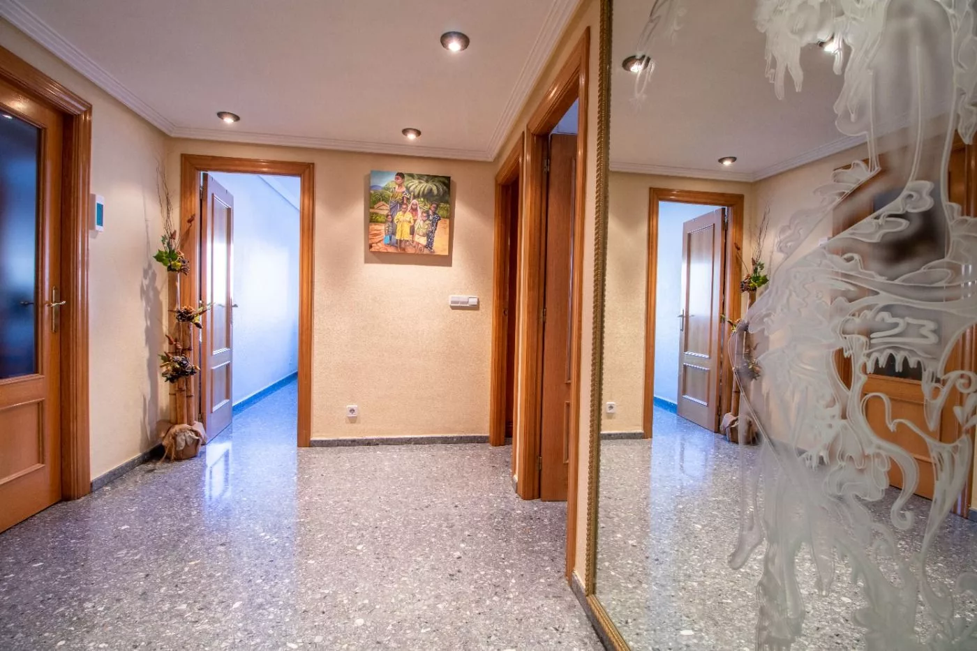 No renunciarás a nada: Luminosidad, zona y garaje — Foto 4 de 25