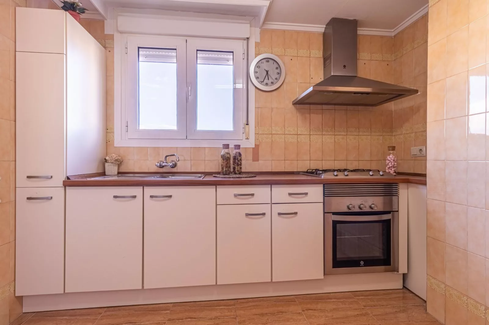 Piso luminoso y con vistas privilegiadas — Foto 4 de 16