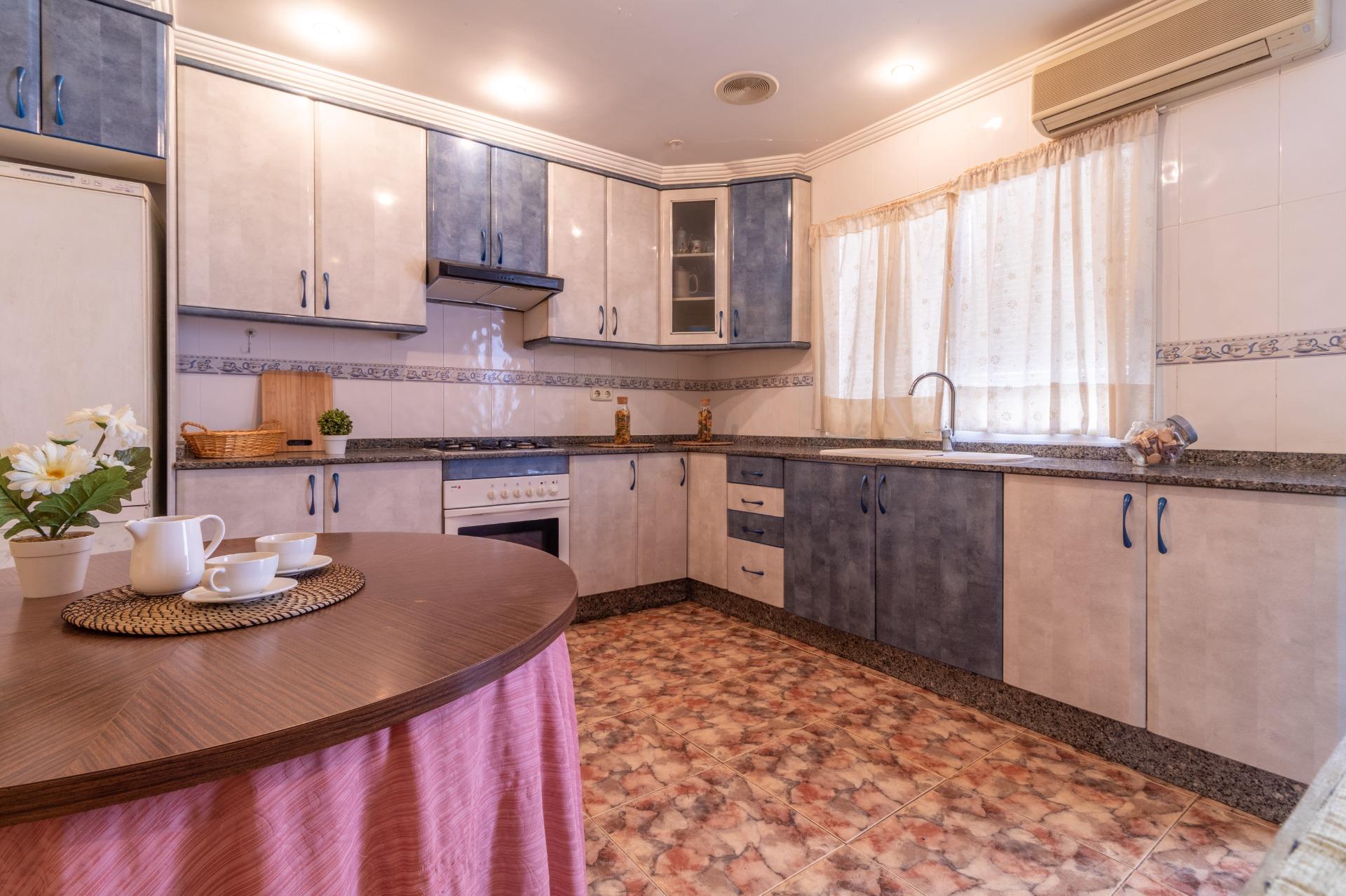 Apartment · 3 bed · 2 baths · 132 m² · Elda — Photo 4 of 17