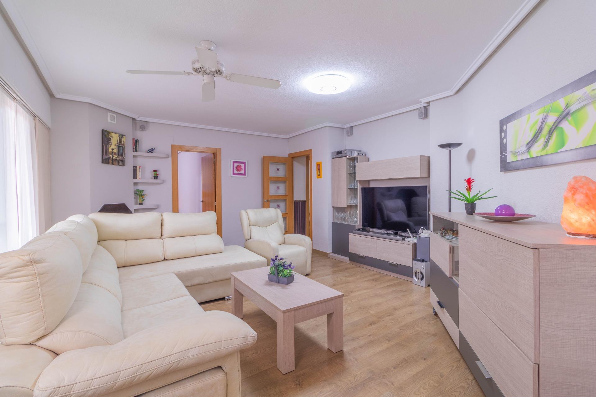 Apartment for rent in Cruz de los caídos, Elda — Photo 5 of 27