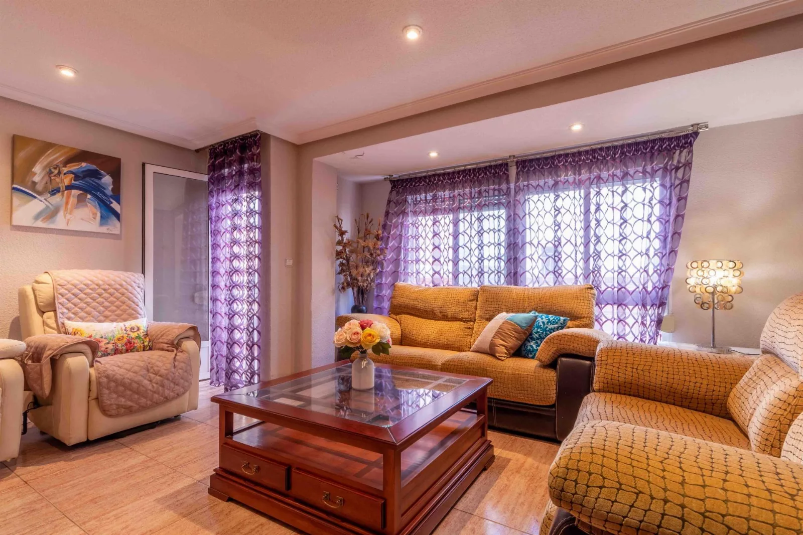 Vivienda Reformada y Amueblada en Elda - Lista para Entrar a Vivir — Foto 3 de 19