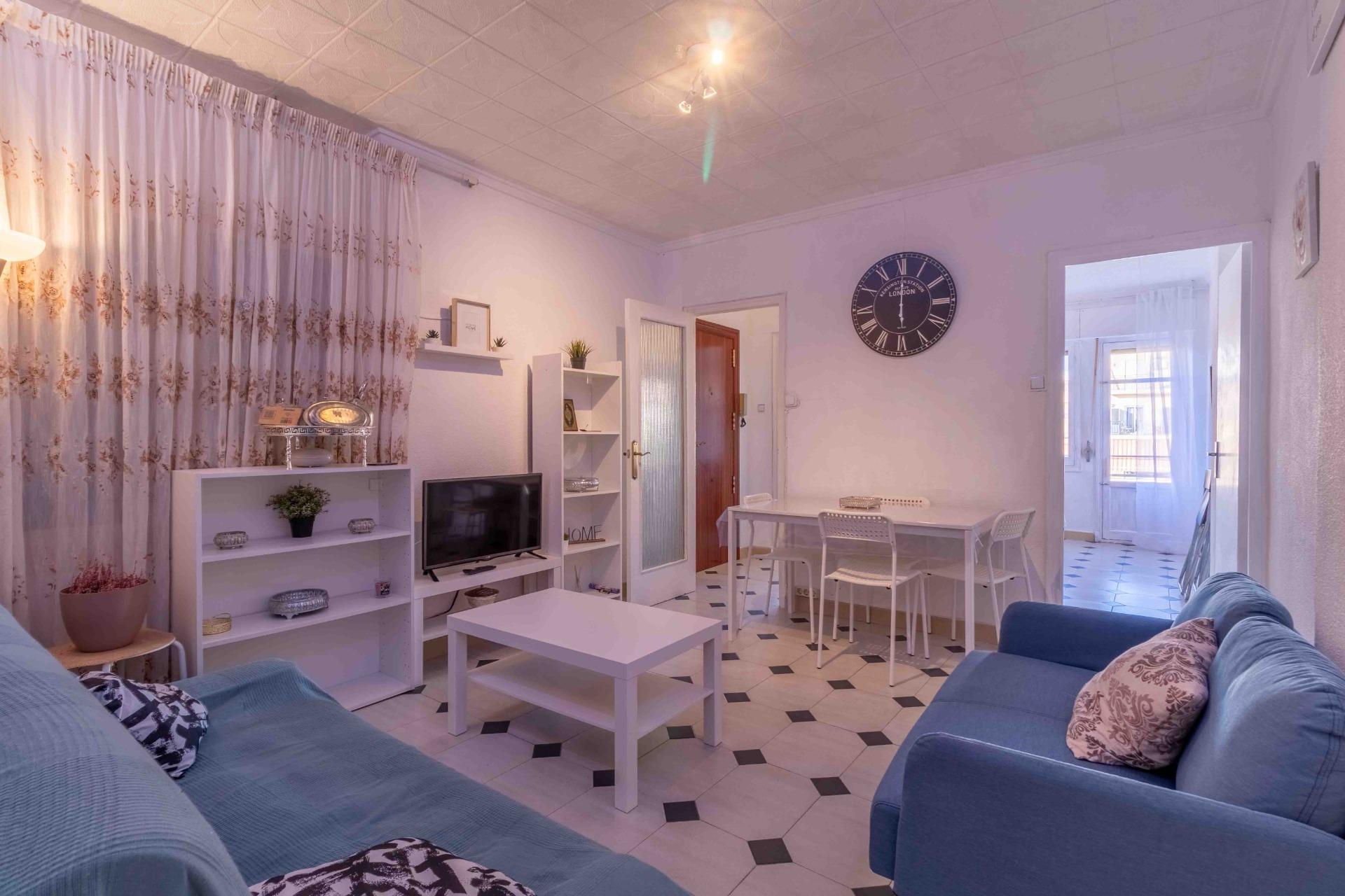 Apartment for rent in La fraternidad, Elda — Photo 4 of 17