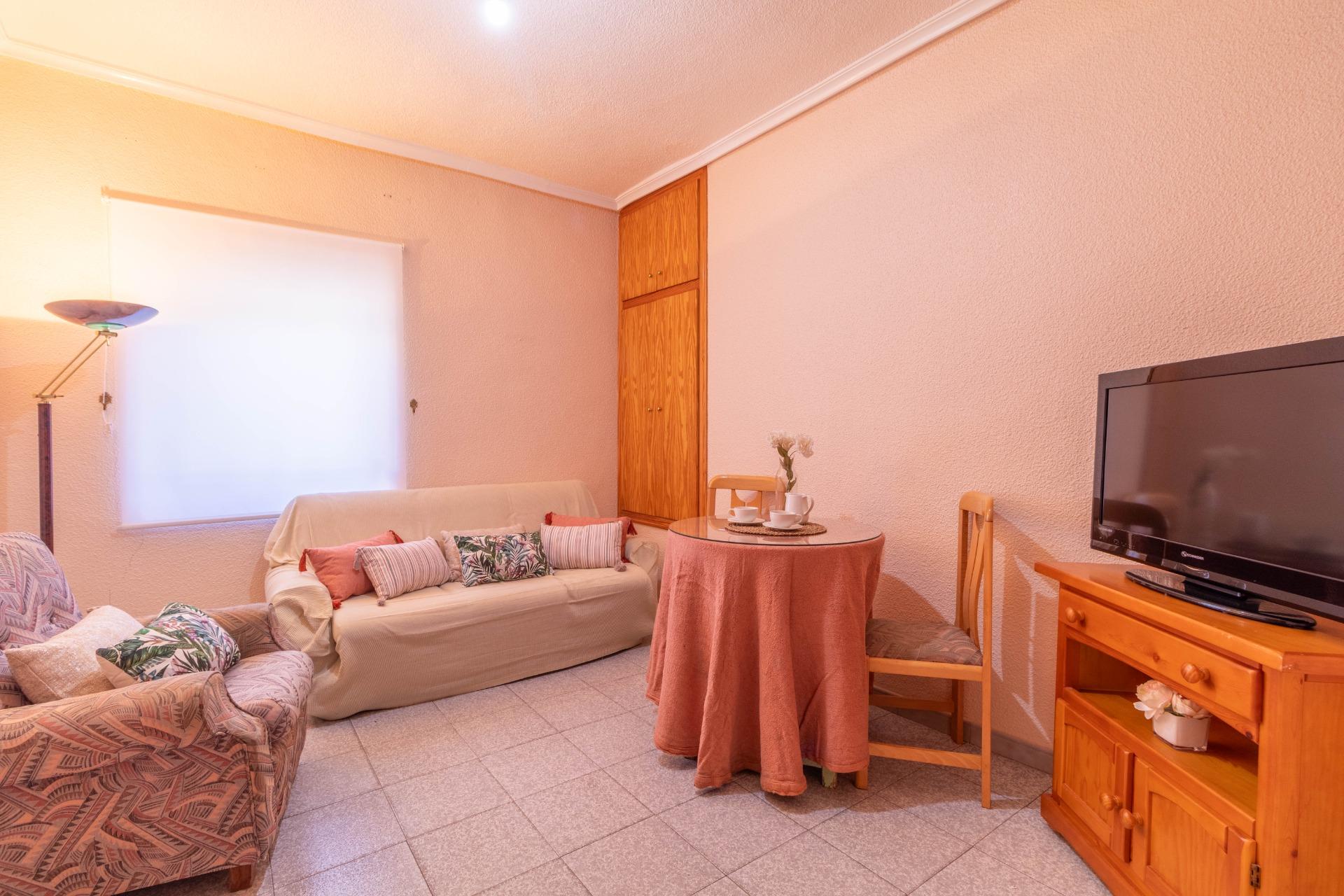 Casa independiente en esquina en la Huerta Nueva — Foto 4 de 19