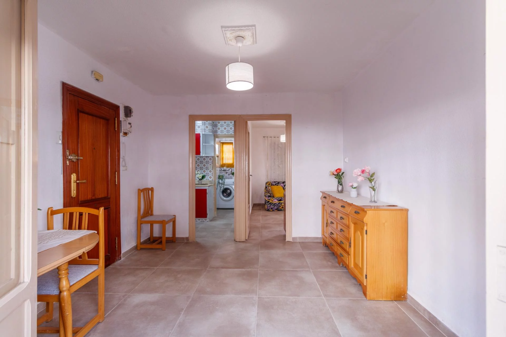 Piso por 33.000€ en las trescientas — Foto 3 de 14