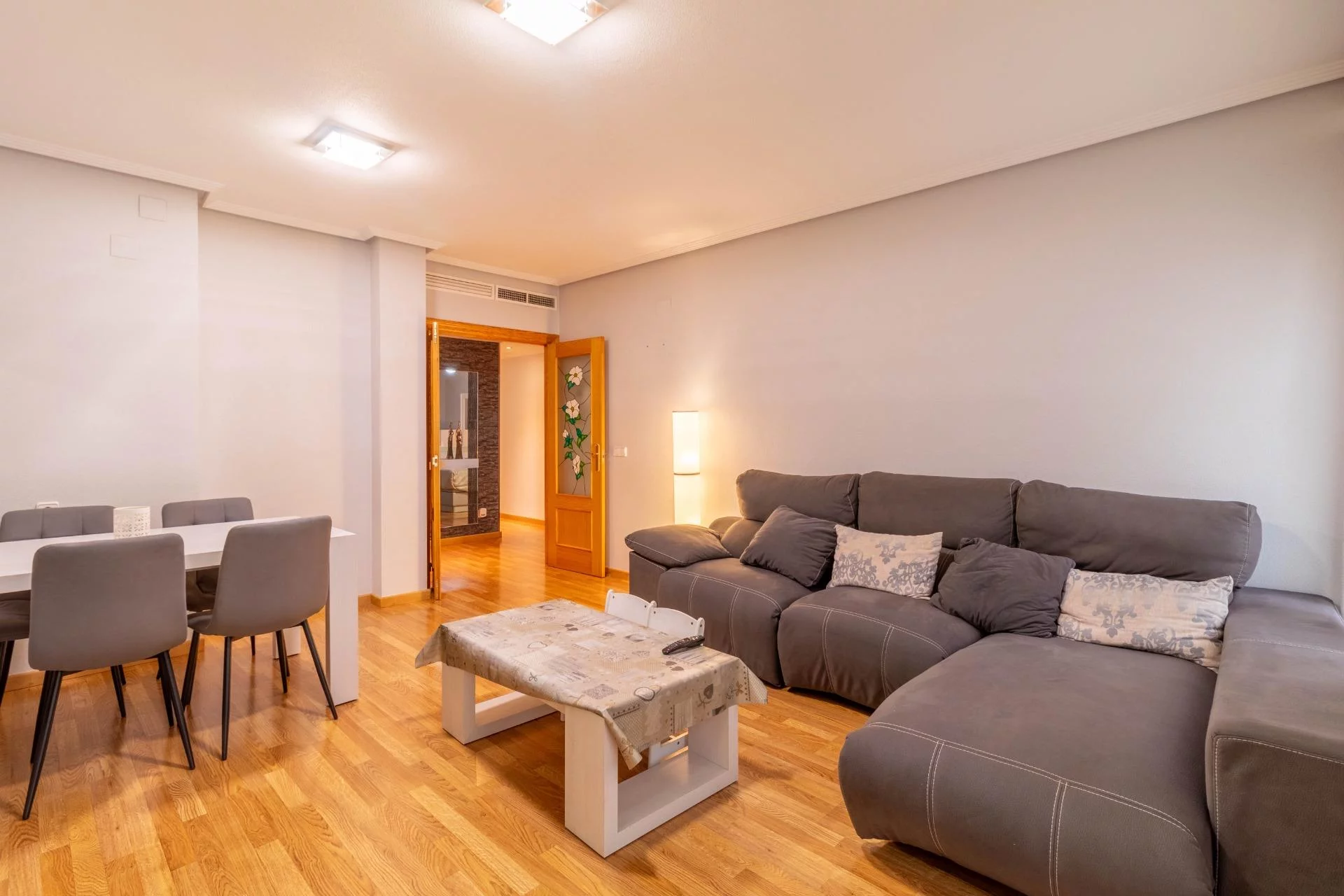 Apartment for rent in Centro, Elda — Photo 2 of 20