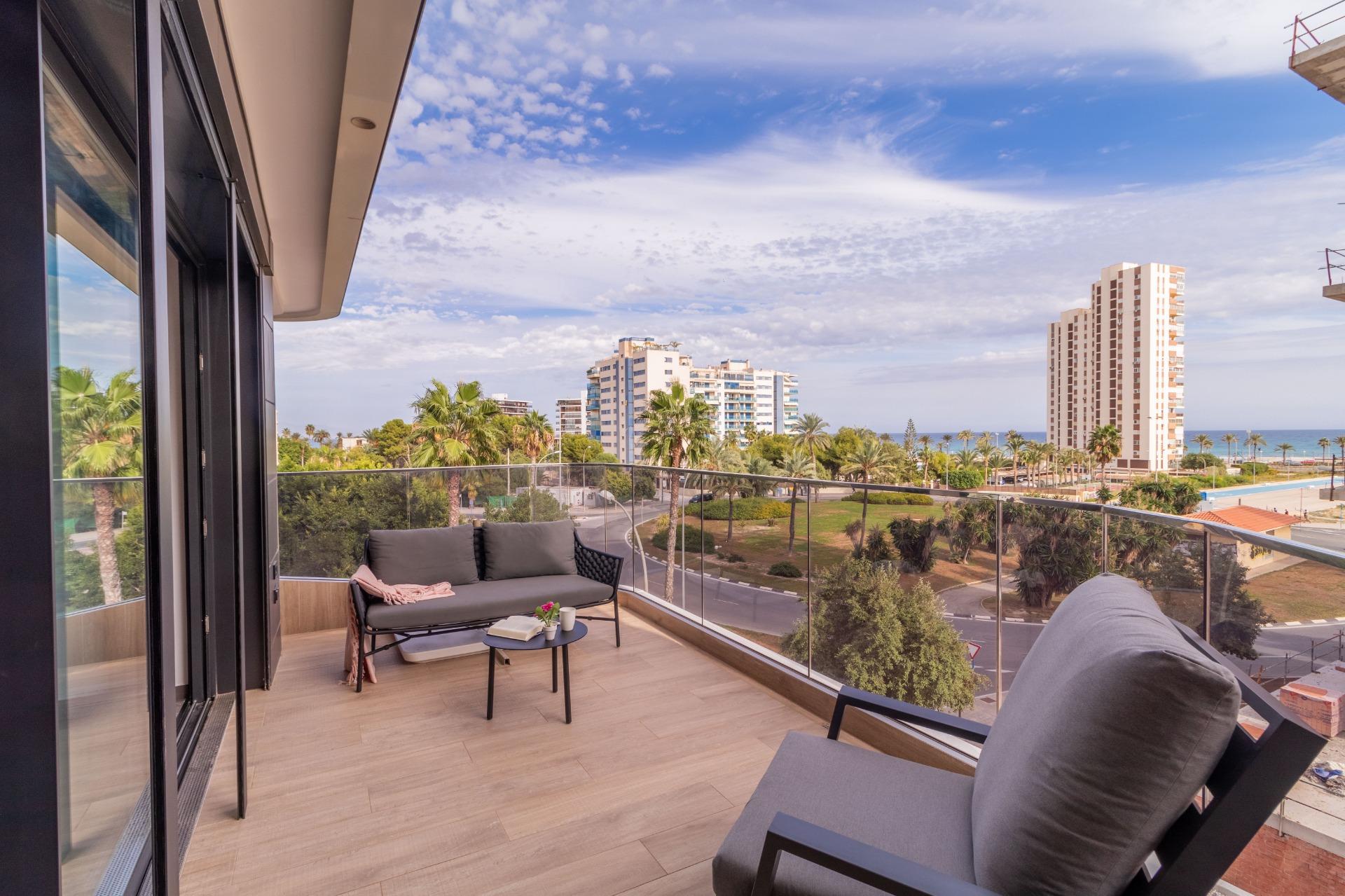 Piso exclusivo con vistas al mar en Alicante (Pau 5) — Foto 4 de 42