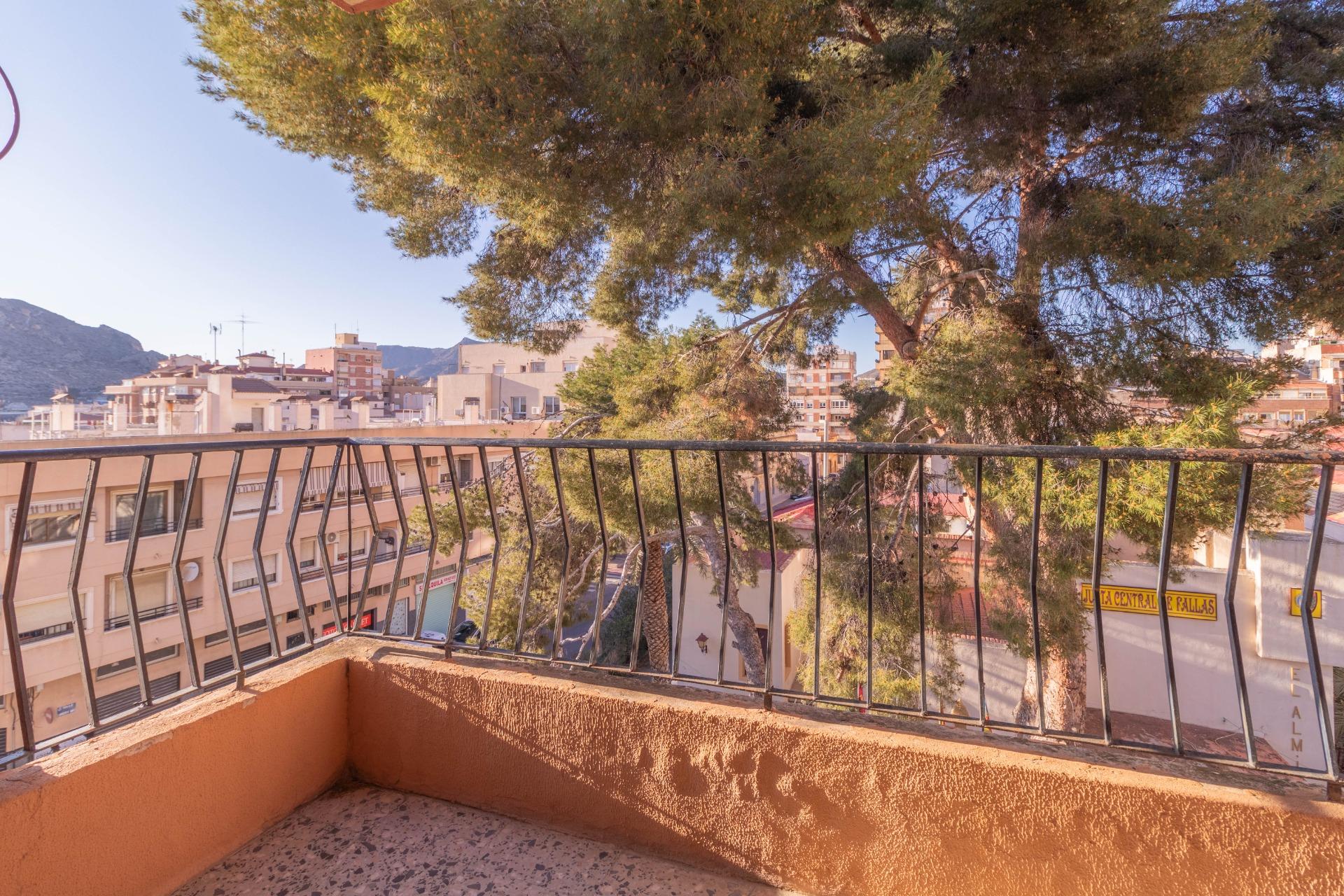 Apartment for rent in Avenida de chapí, Elda