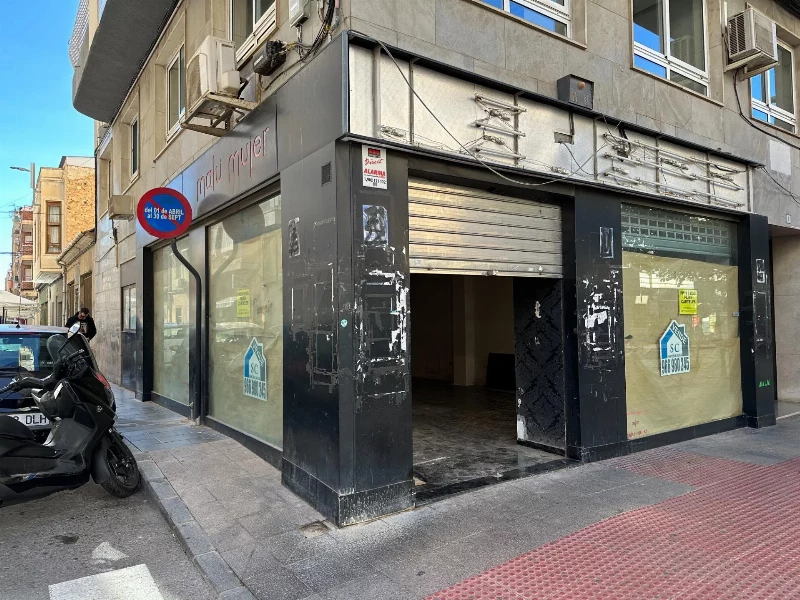 Commercial premises for rent in Gran avenida, Elda