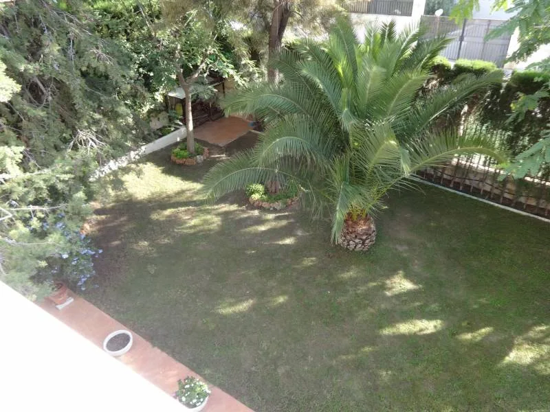 Bungalow · 3 bed · 2 baths · 200 m² · Petrer — Photo 2 of 28