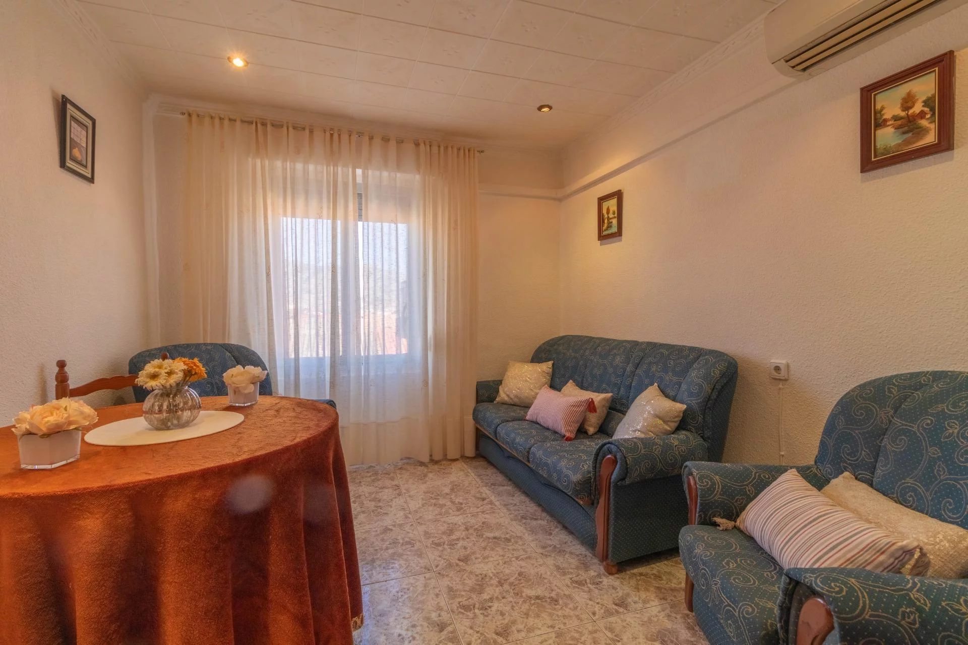 Piso con vistas despejadas — Foto 4 de 10