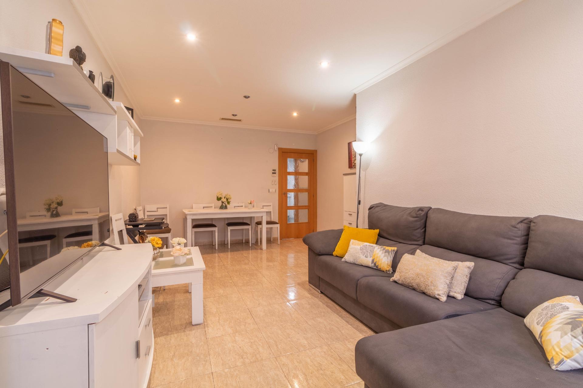 Ground floor apartment for rent in El Campet, Petrer — Photo 3 of 19