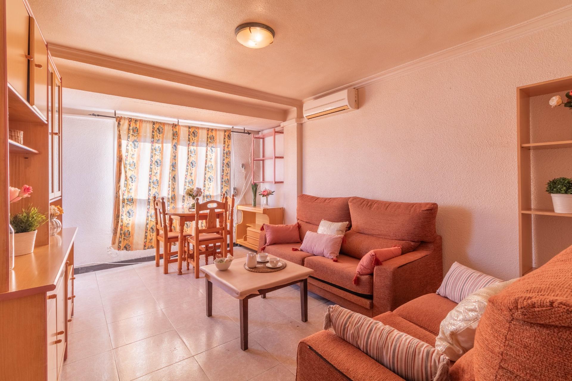 Apartment for rent in Avd. Olimpiadas, Elda — Photo 3 of 14