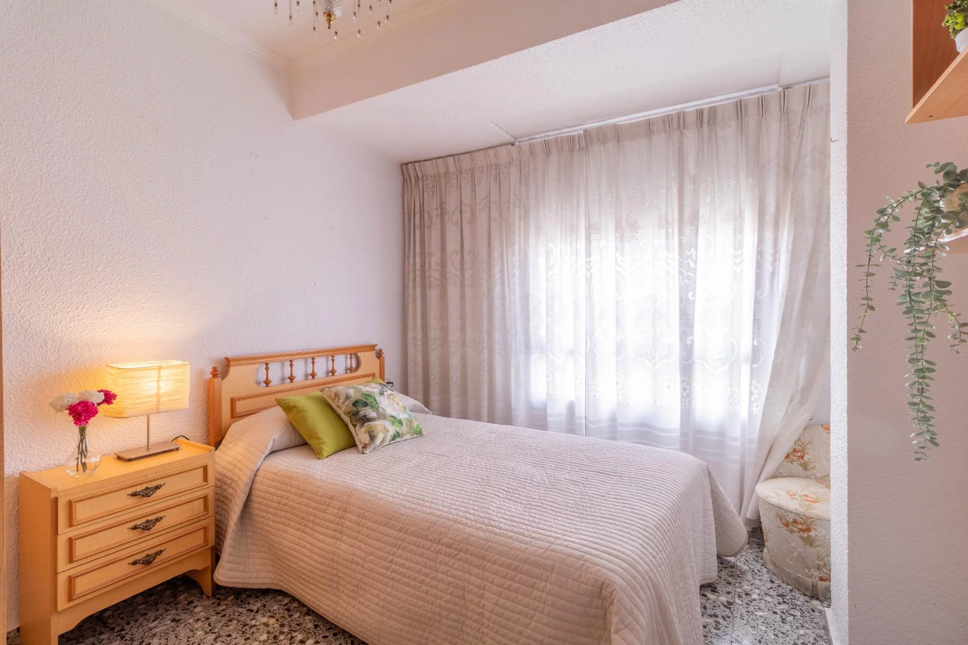 Piso para entrar a vivir en Elda — Foto 2 de 16