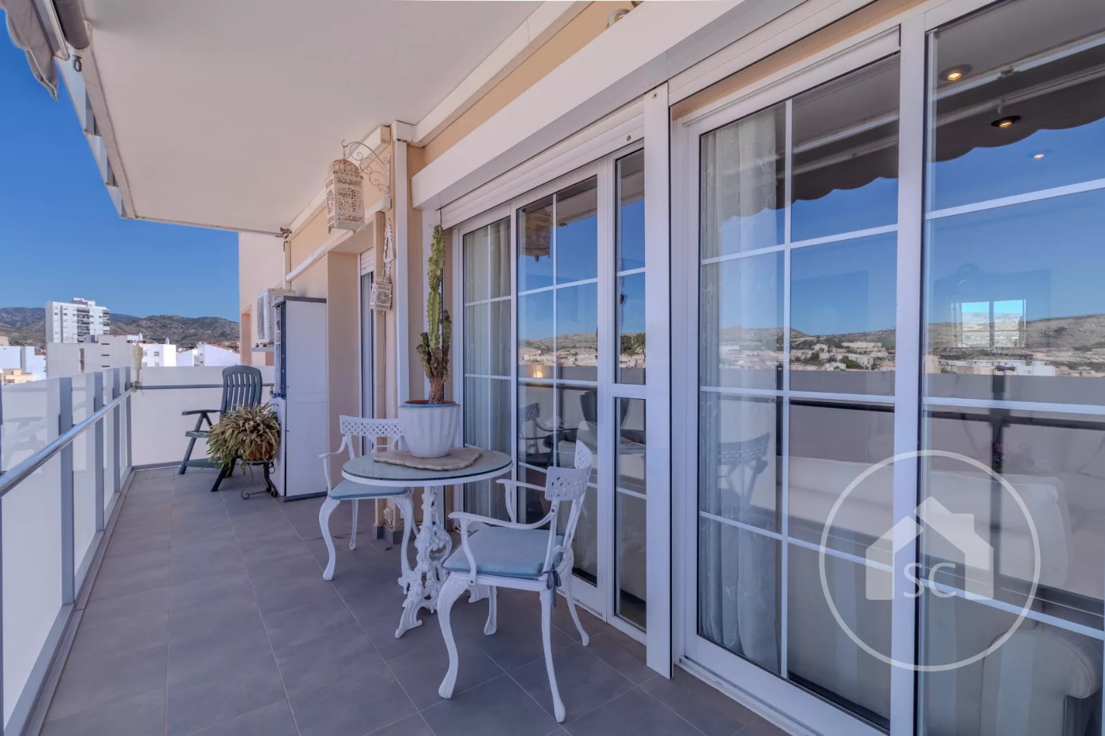 Apartment · 4 bed · 1 bath · 141 m² · Elda