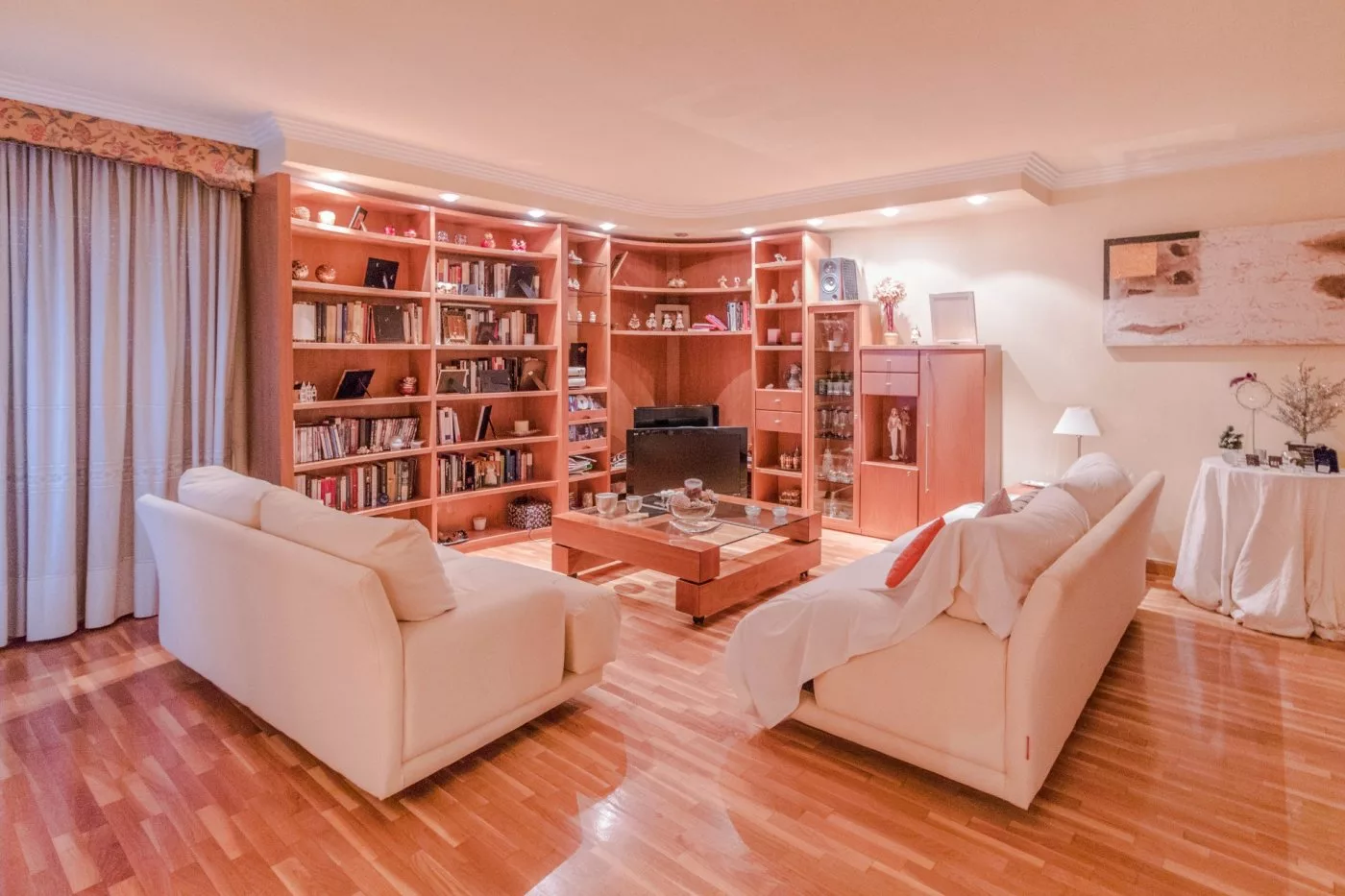 Apartment · 2 bed · 2 baths · 142 m² · Elda