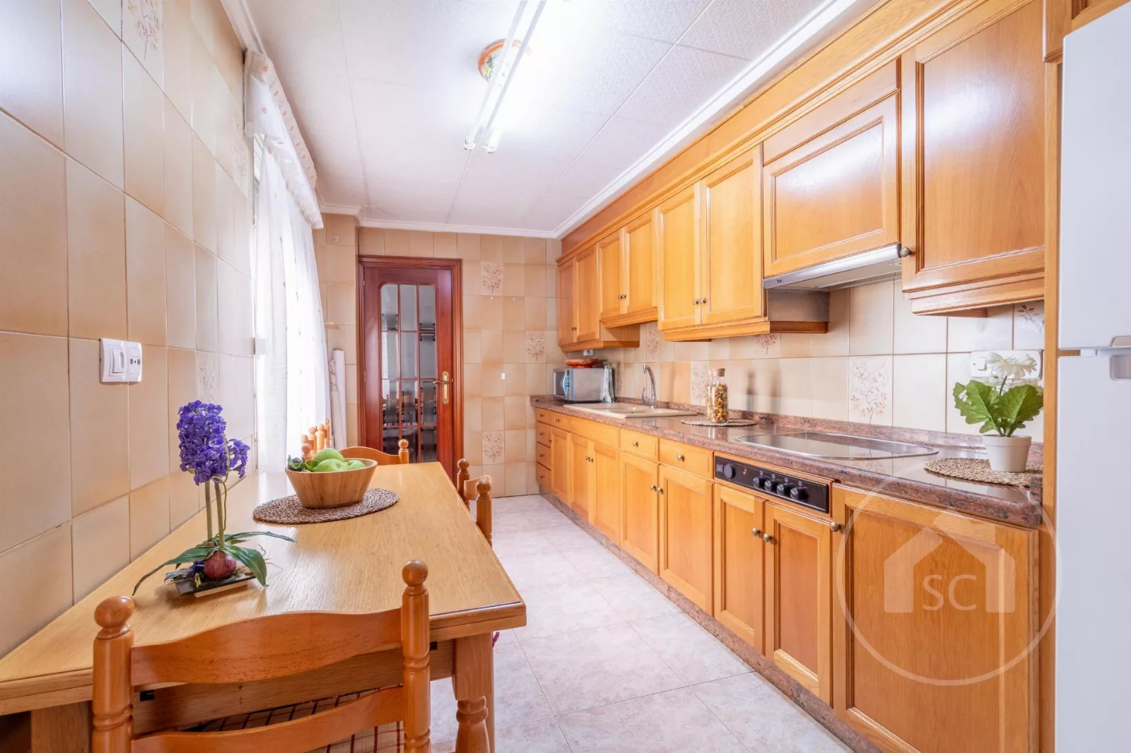 Amplia Casa Independiente cerca de la Iglesia Inmaculada — Foto 3 de 20