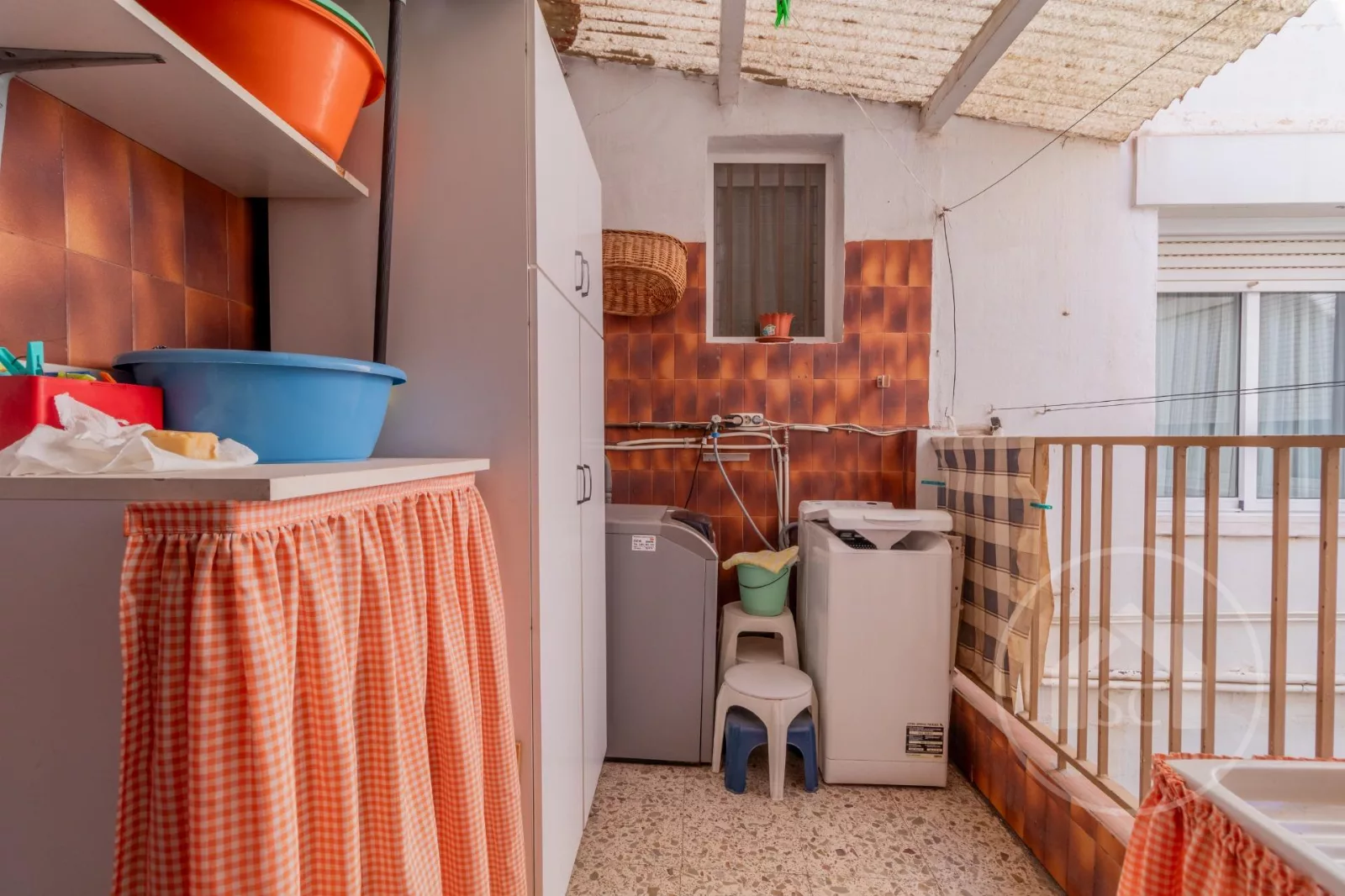 Amplia Casa Independiente cerca de la Iglesia Inmaculada — Foto 4 de 20