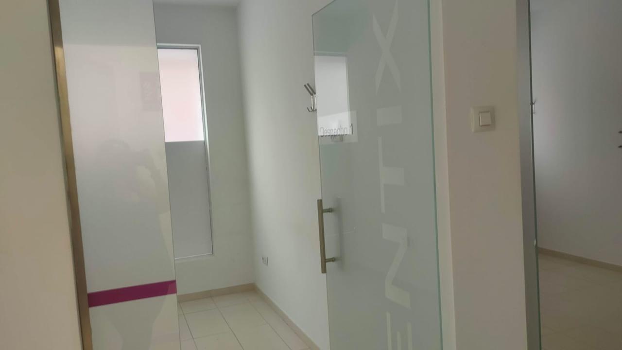 Commercial property · 1 bed · 4 baths · 427 m² · Elda — Photo 5 of 19