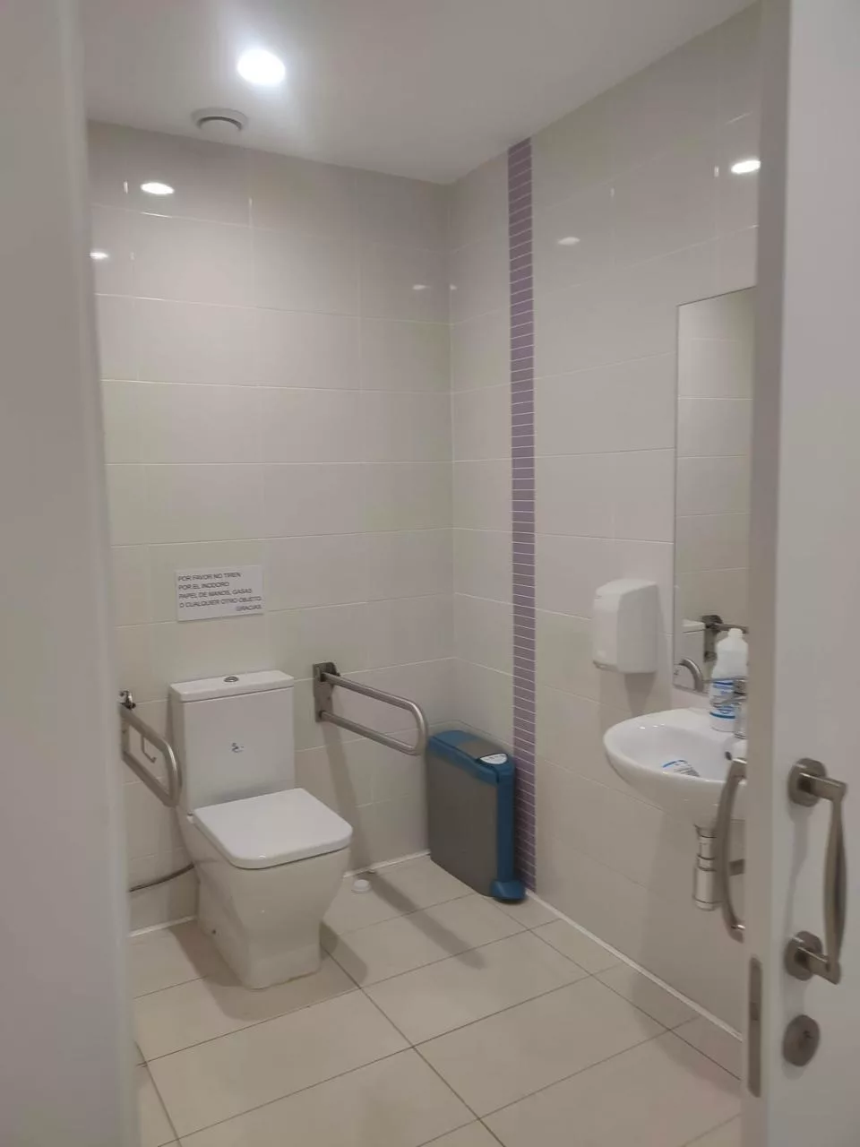 Commercial property · 1 bed · 4 baths · 427 m² · Elda — Photo 4 of 19