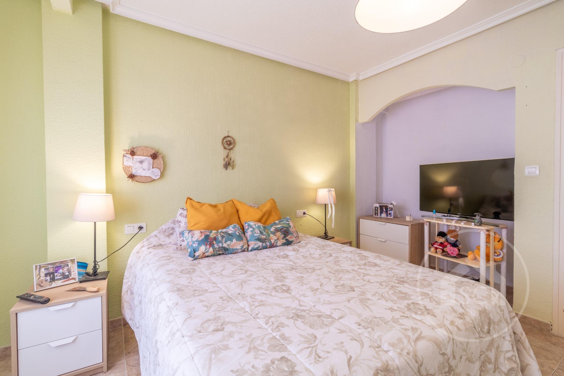 Apartment · 3 bed · 1 bath · 79 m² · Elda — Photo 2 of 13
