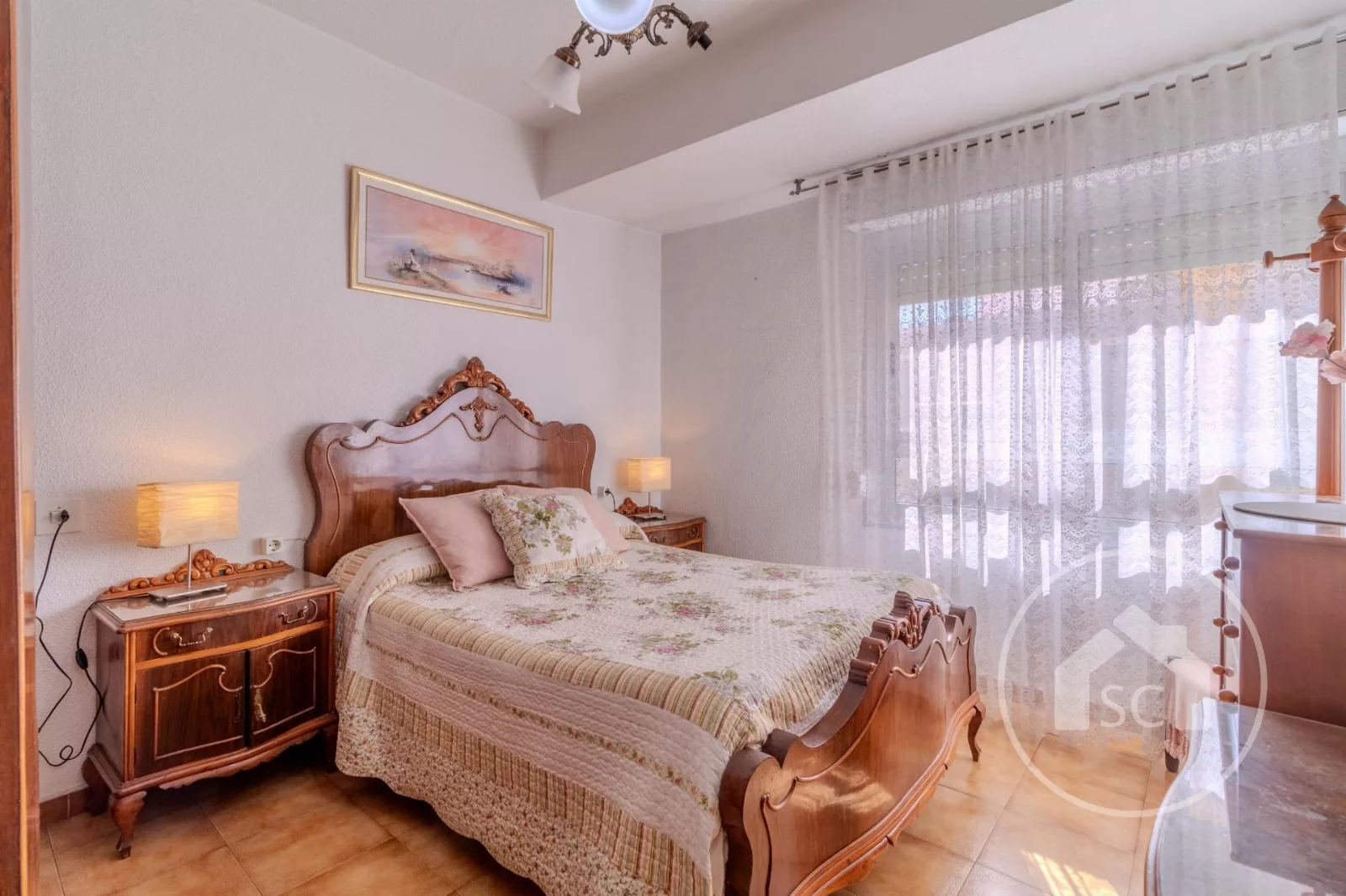 Piso Reformado en Planta Primera — Foto 2 de 15