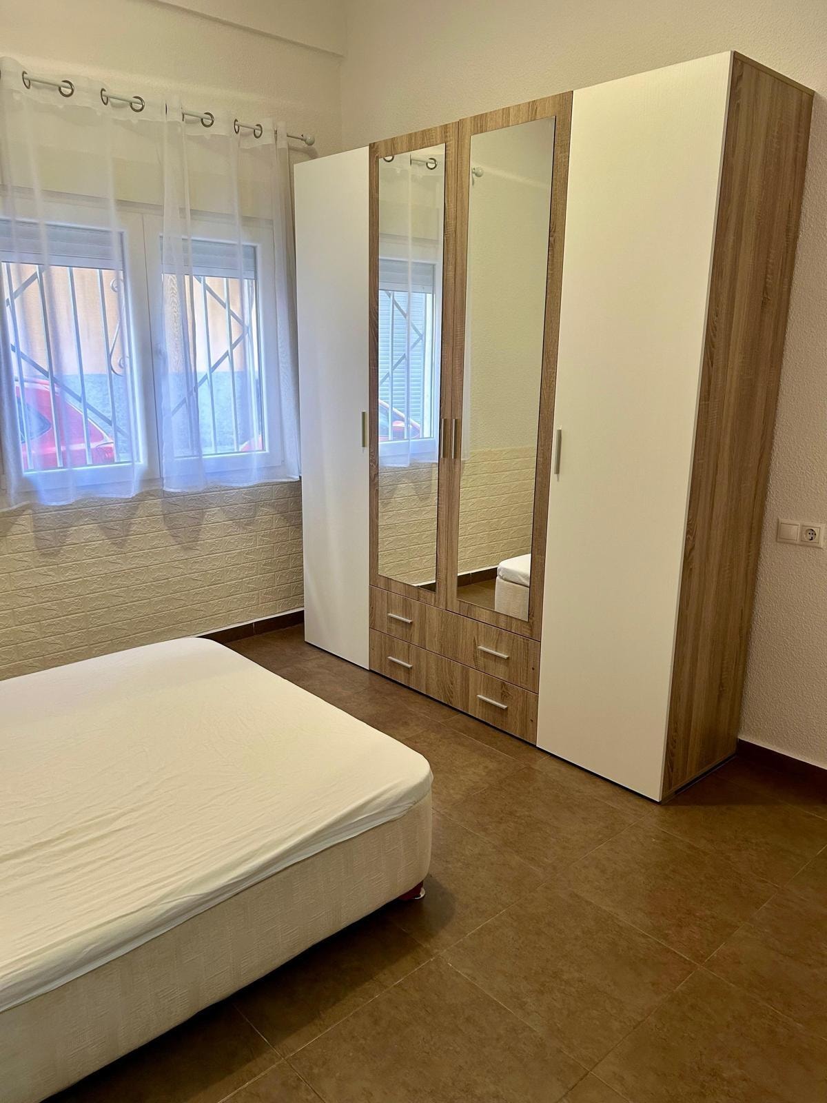 Ground floor · 1 bed · 1 bath · 77 m² · Elda