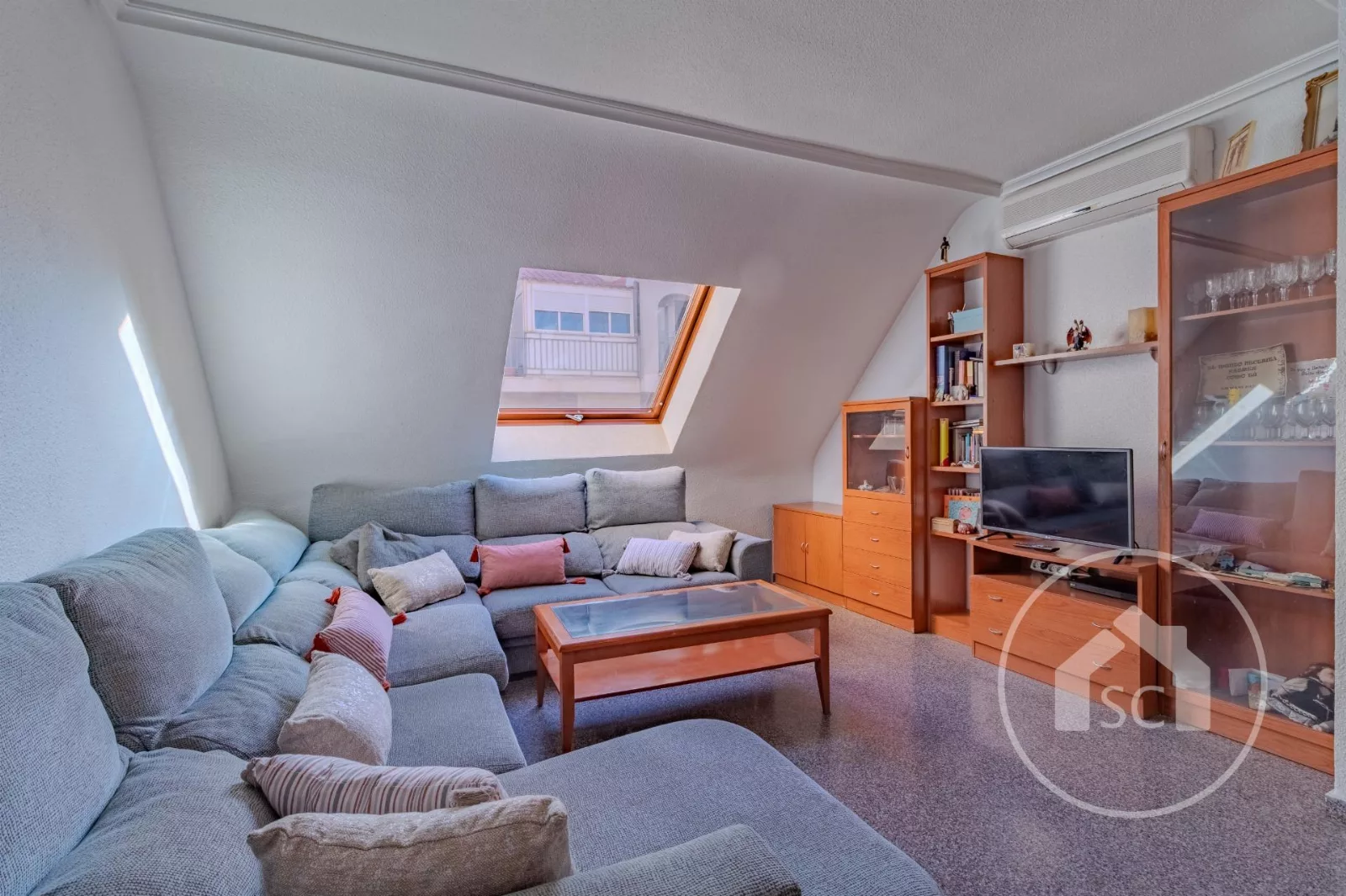 Apartment · 4 bed · 2 baths · 100 m² · Petrer