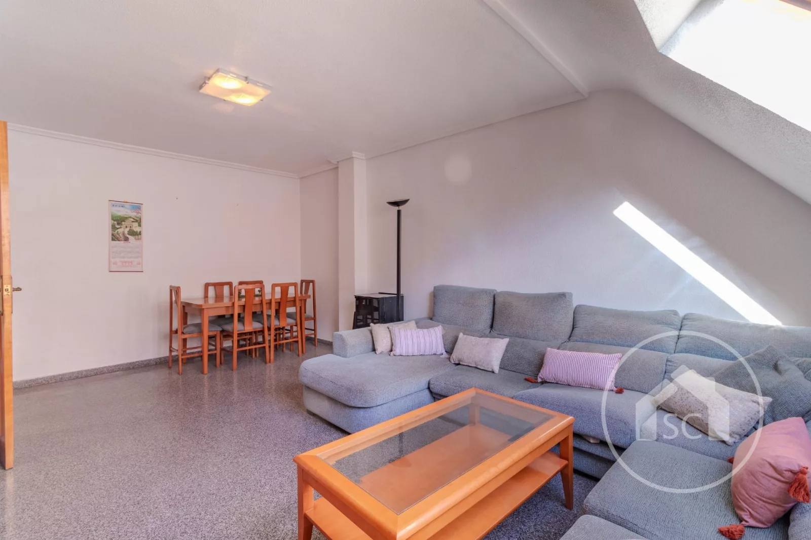 Ático con Terraza en Petrer — Foto 2 de 21