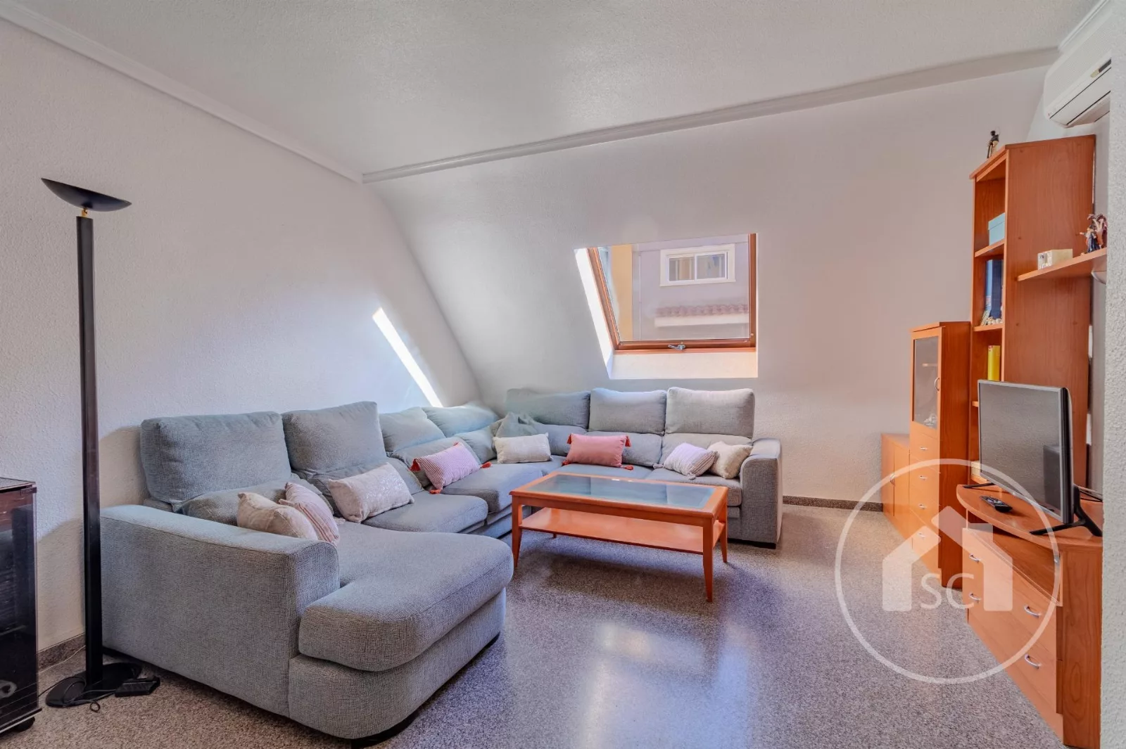 Ático con Terraza en Petrer — Foto 3 de 21