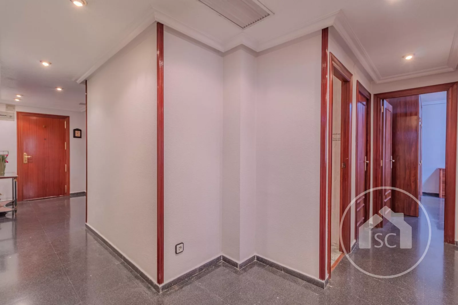 Apartment · 4 bed · 2 baths · 149 m² · Elda — Photo 5 of 22