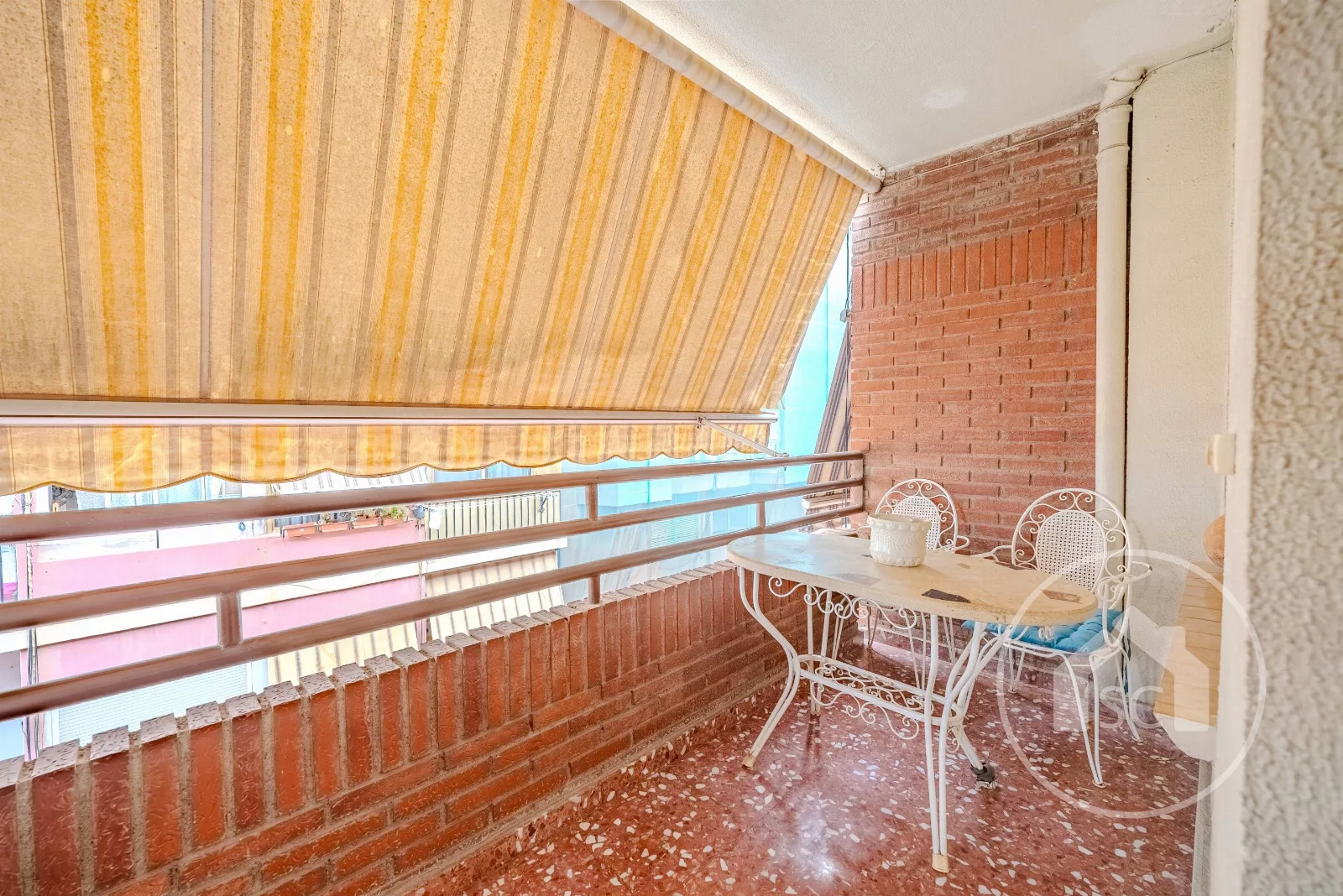 Apartment · 4 bed · 2 baths · 117 m² · Elda — Photo 3 of 27