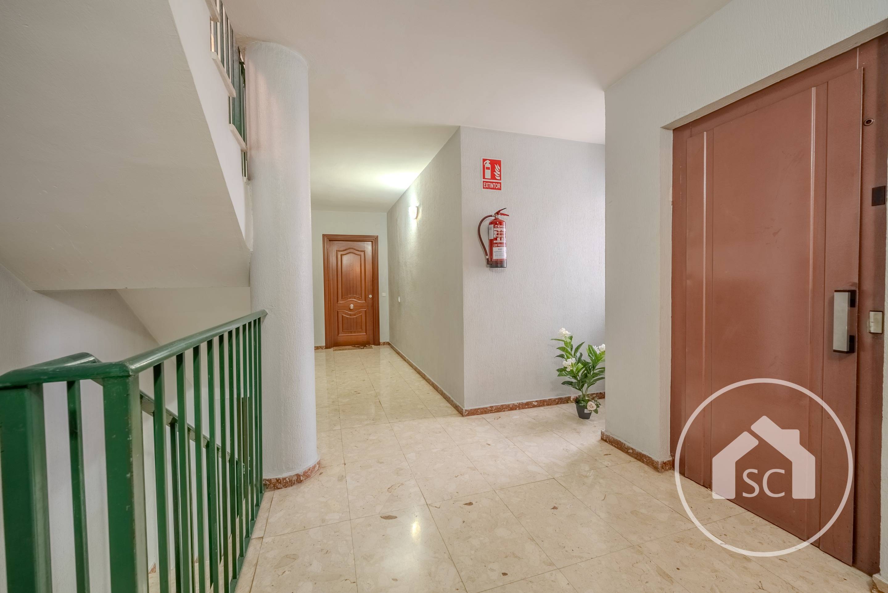 Apartment for sale in Barrio la salud, Elda — Photo 5 of 25