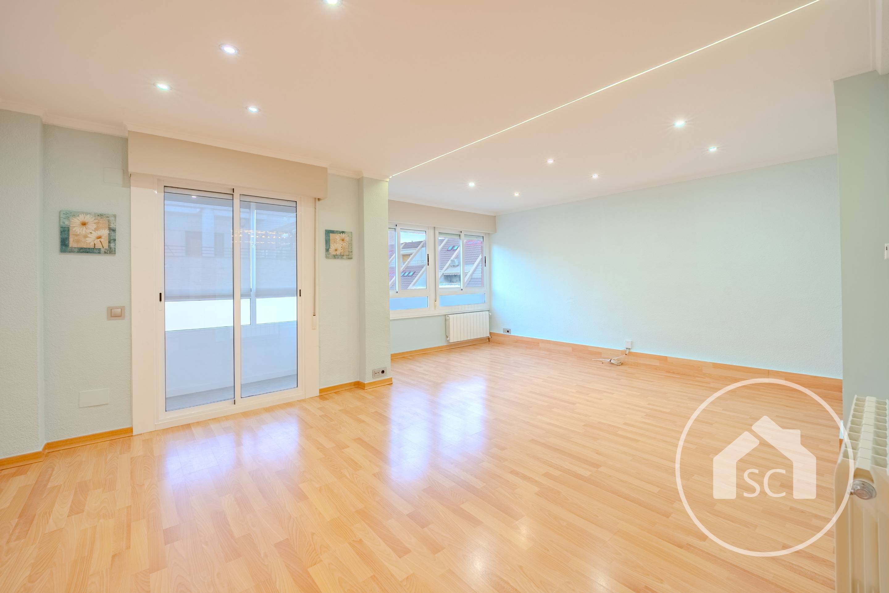 Apartment for sale in Jardín de la música, Elda — Photo 5 of 26