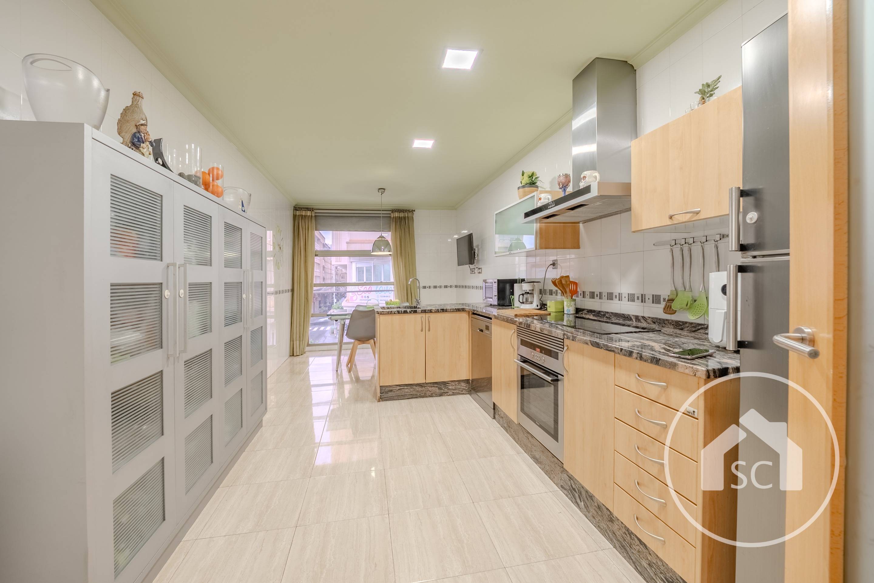 Apartment for sale in Plaza del zapatero, Elda — Photo 4 of 47