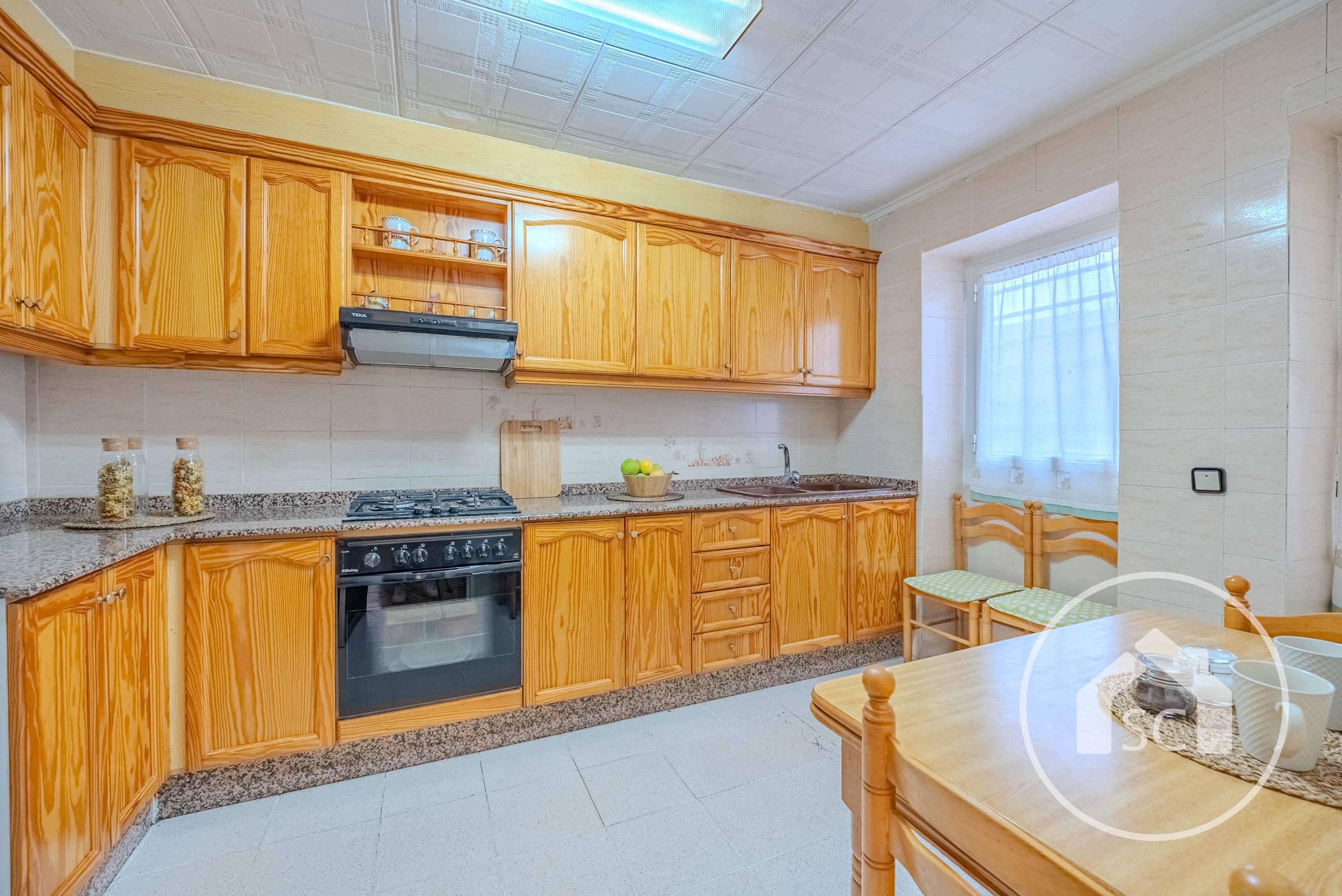 Apartment for sale in Plaza de toros, Elda — Photo 2 of 18