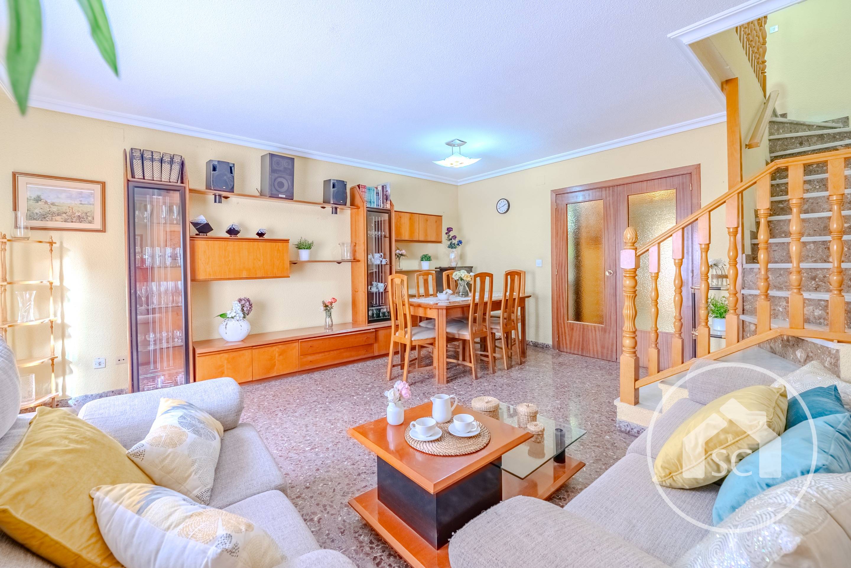 Bungalow for sale in Estación, Elda — Photo 5 of 32