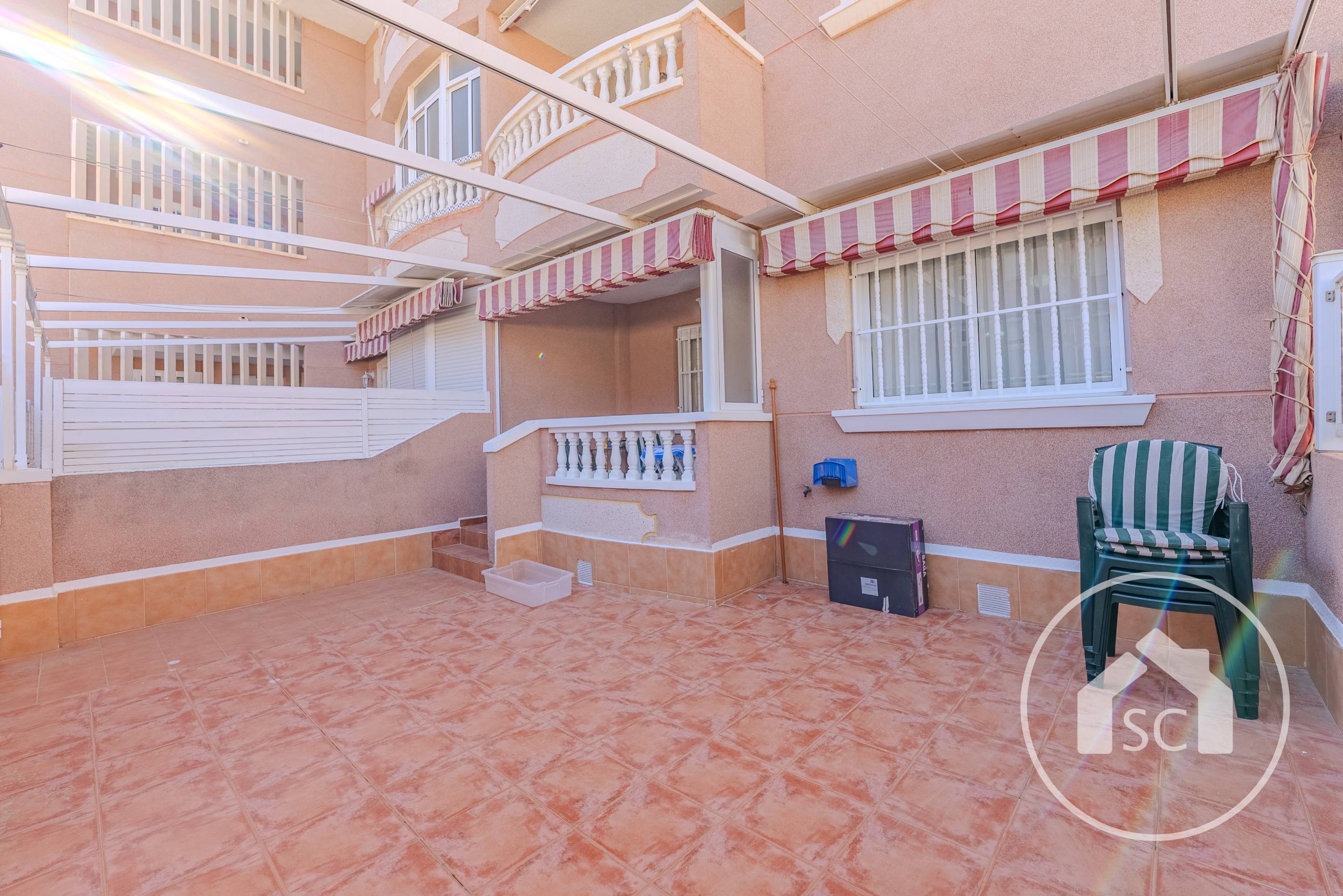 Apartment for sale in Gran Playa, Santa Pola — Photo 2 of 24