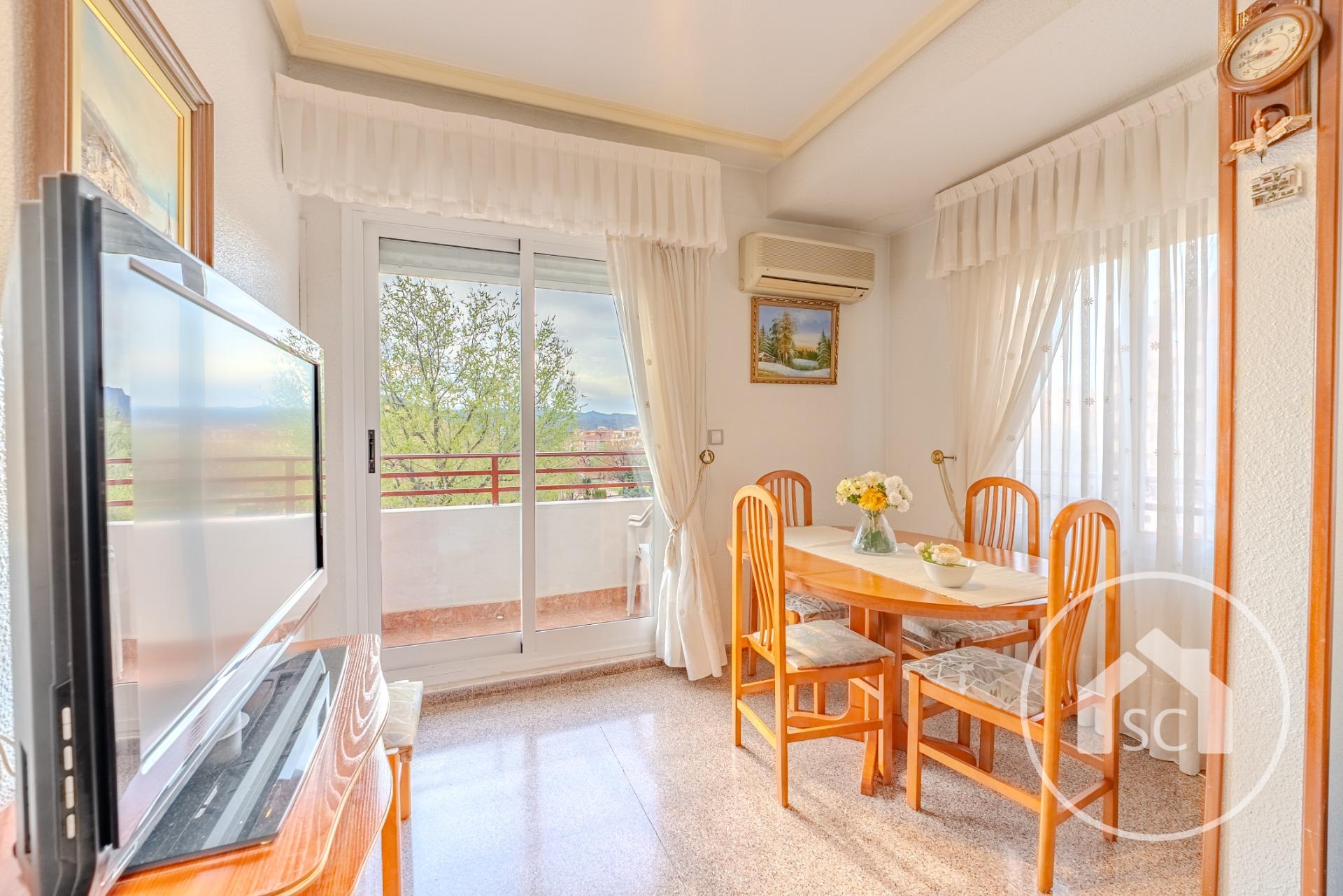 Piso luminoso con vistas al Campet — Foto 4 de 26