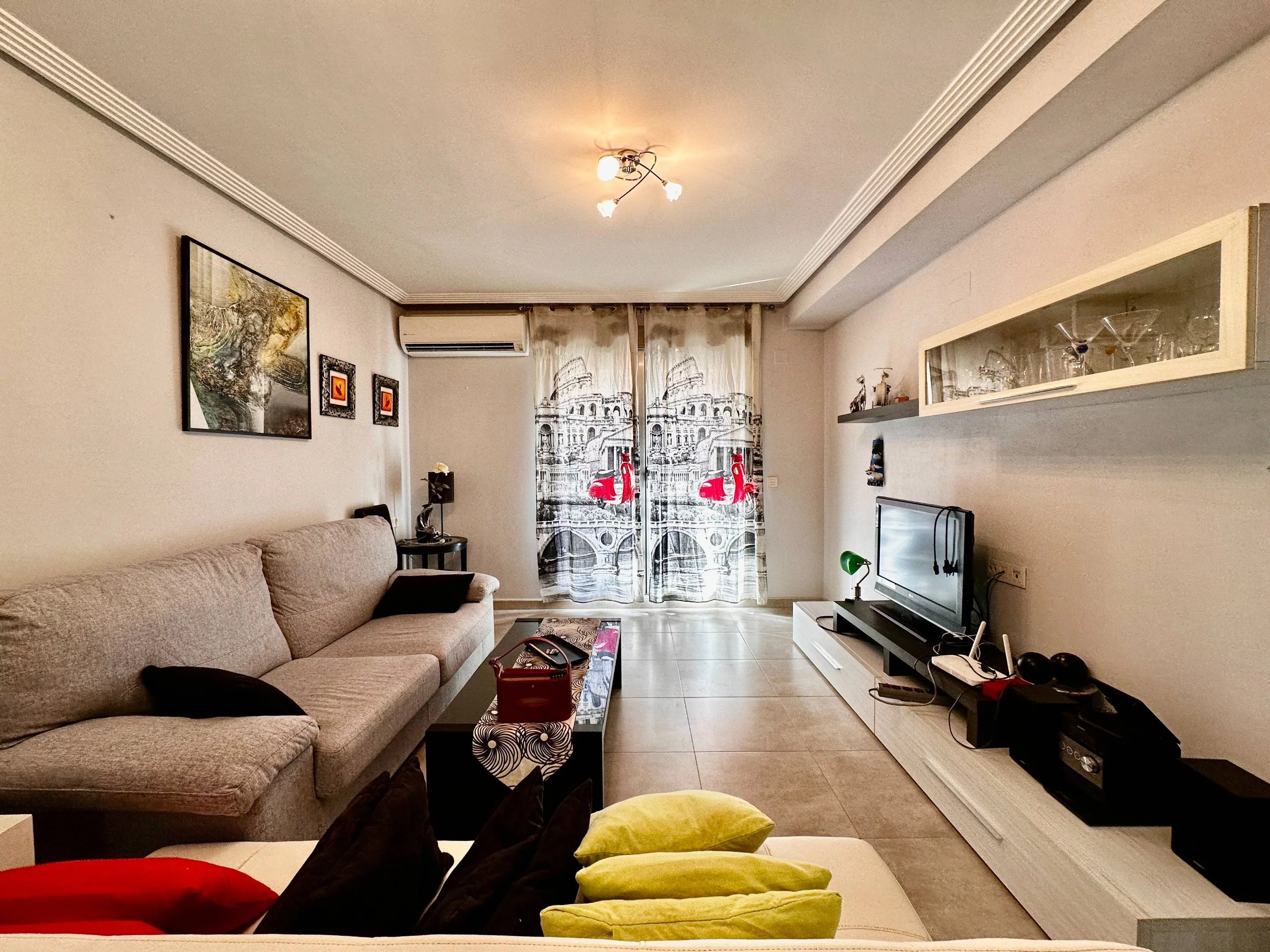 Apartment for rent in Pablo iglesias, Elda