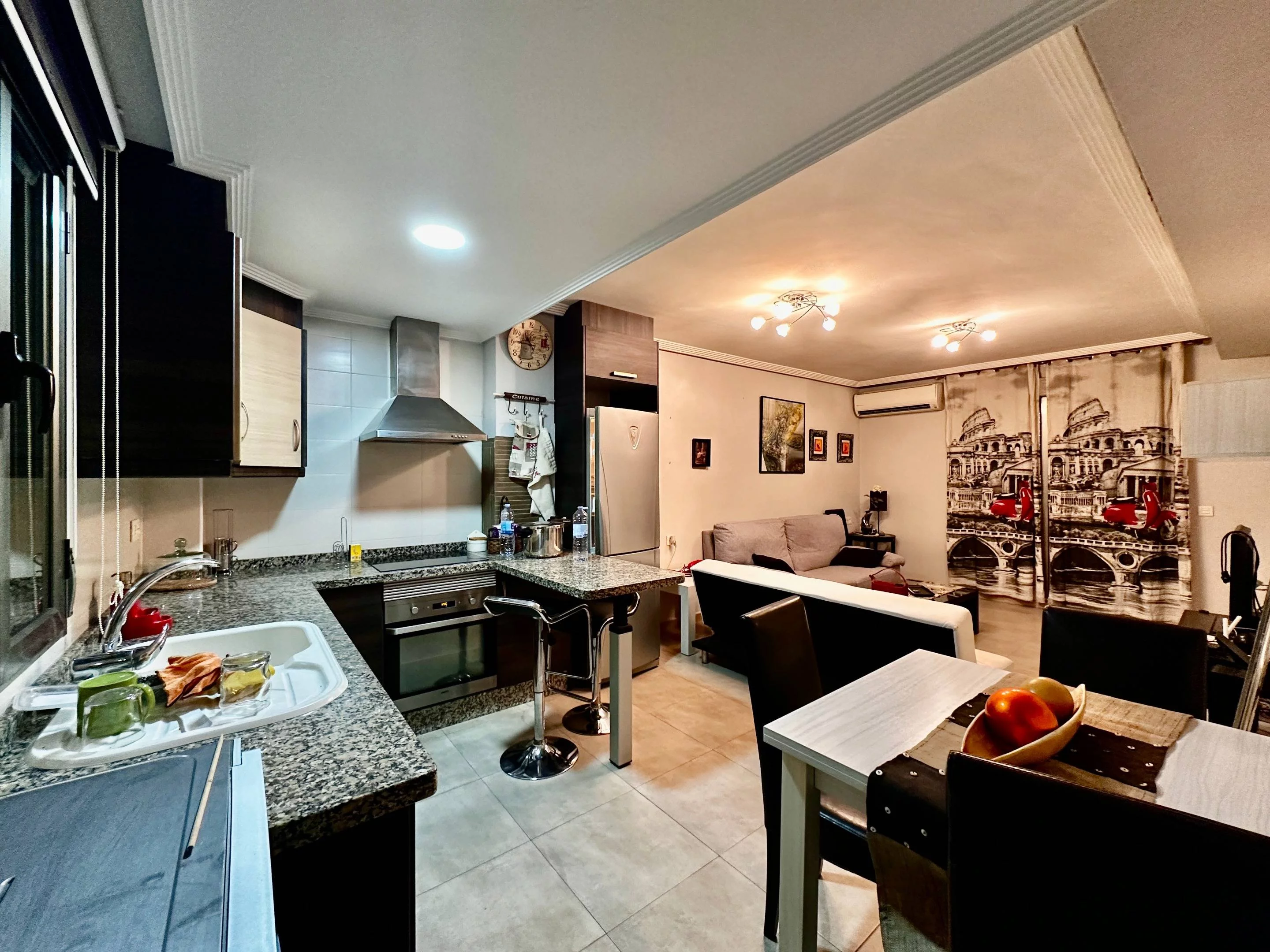 Apartment for rent in Pablo iglesias, Elda — Photo 4 of 9