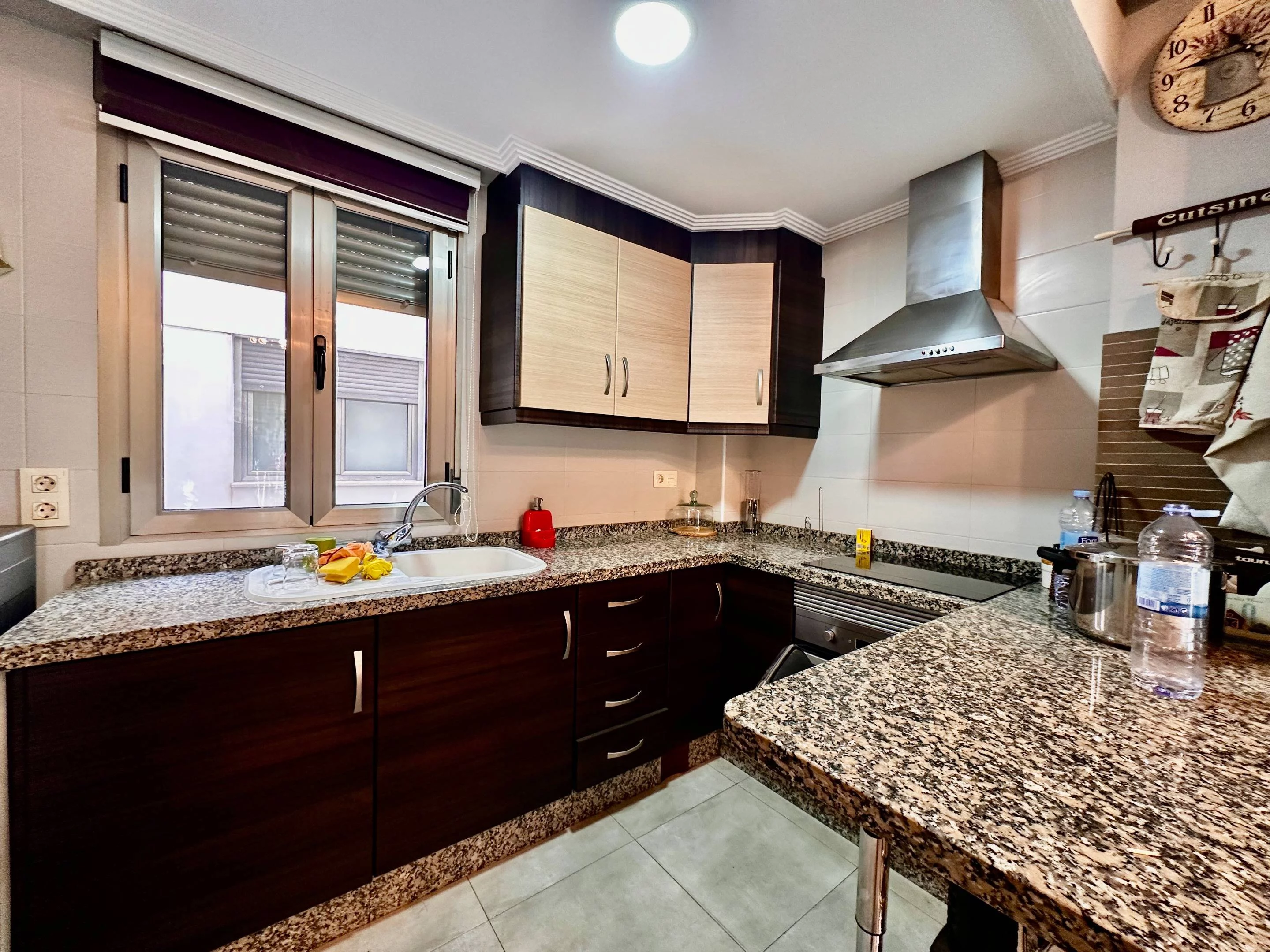 Apartment for rent in Pablo iglesias, Elda — Photo 5 of 9